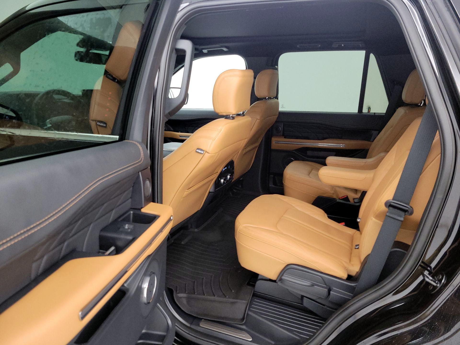 Thumbnail: 2024 Ford Expedition - 17