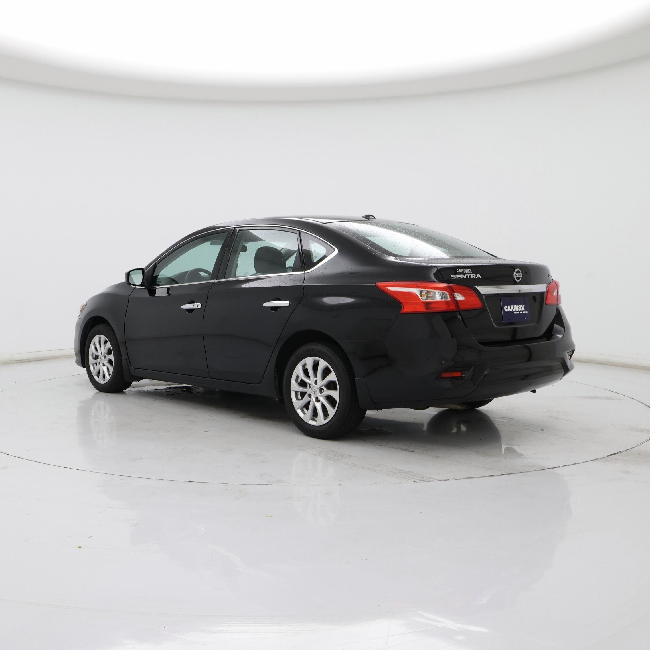 Thumbnail: 2017 Nissan Sentra - 2