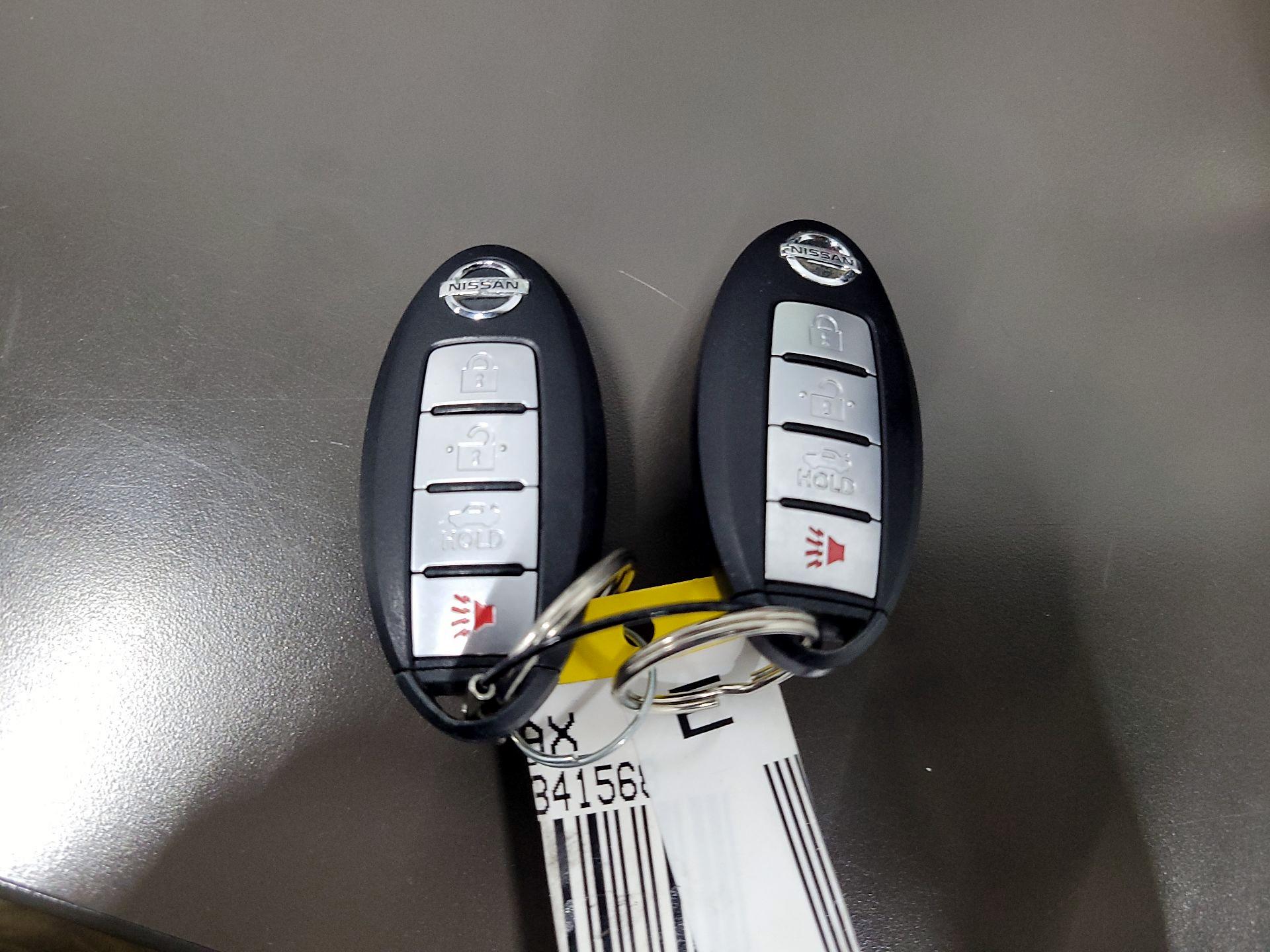 Thumbnail: 2017 Nissan Sentra - 20