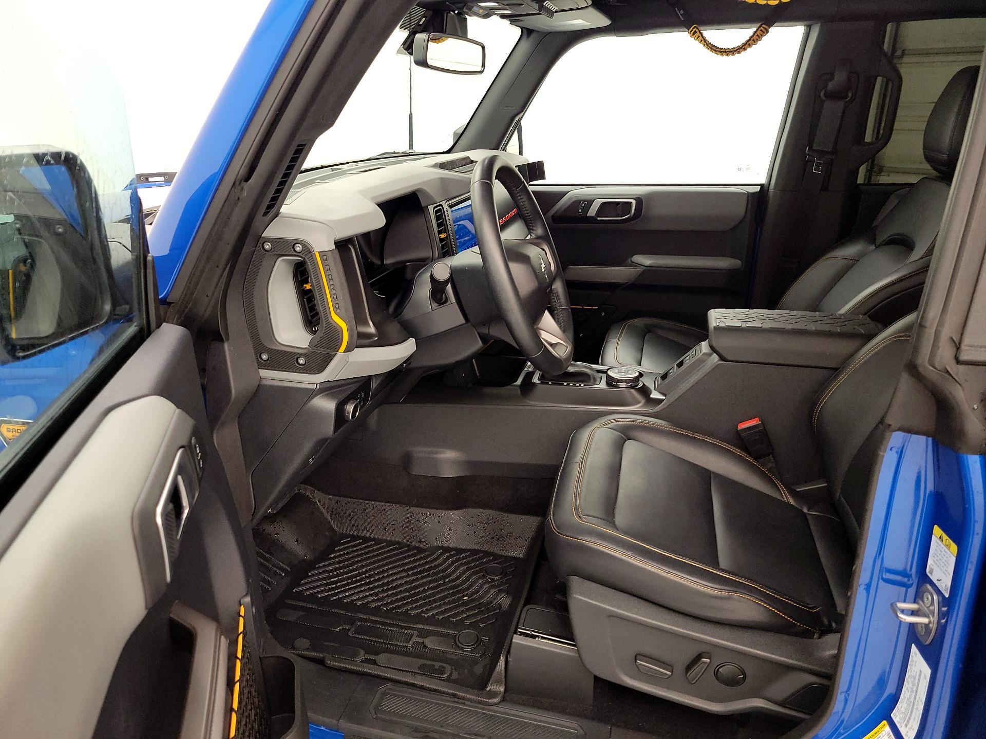 Thumbnail: 2023 Ford Bronco - 11