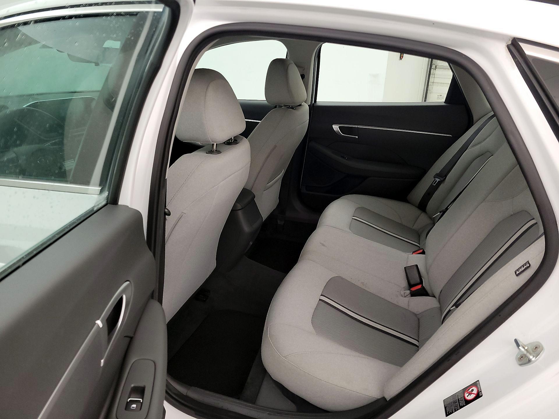 Thumbnail: 2022 Hyundai Sonata - 17