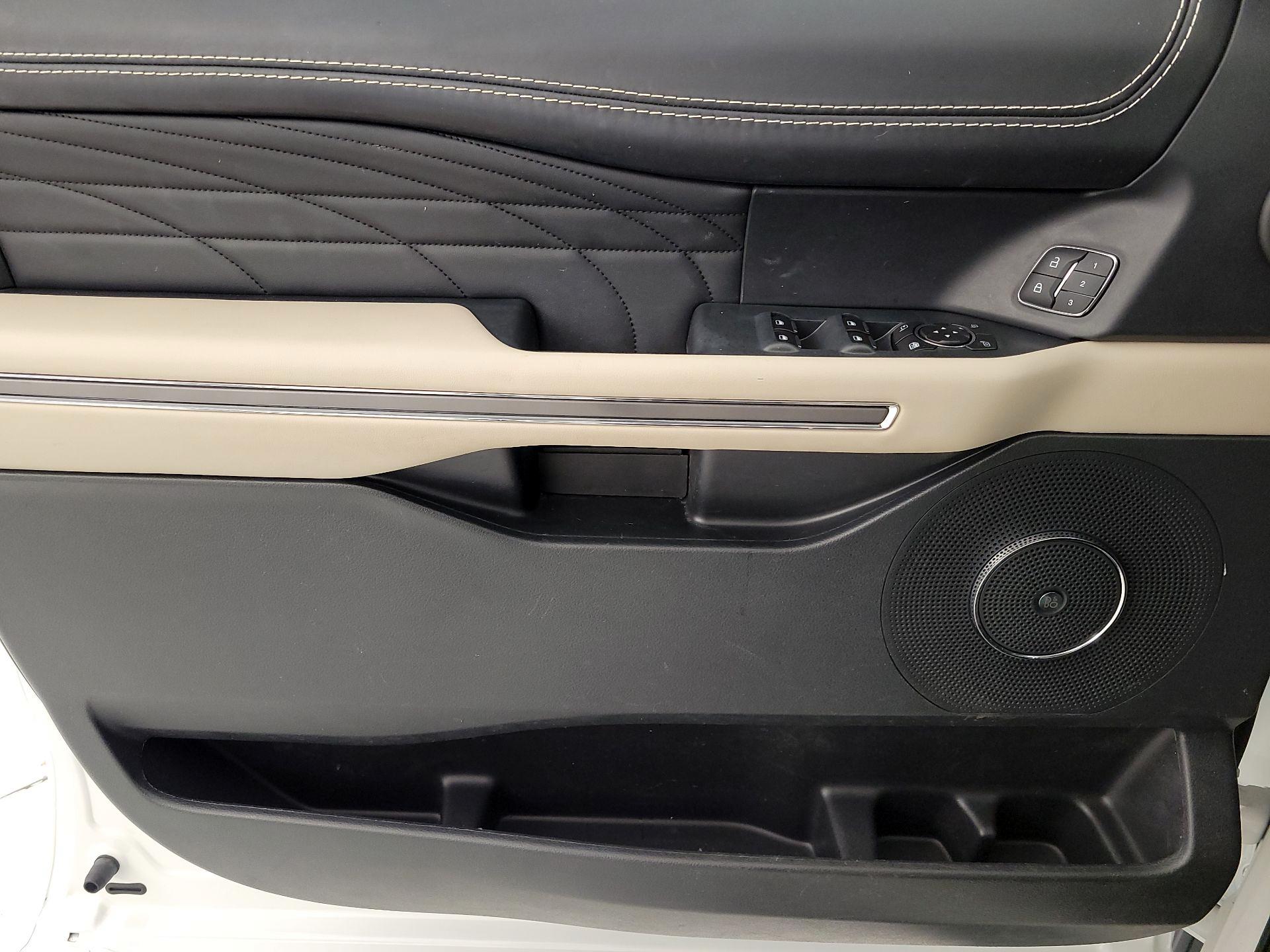 Thumbnail: 2022 Ford Expedition MAX - 12