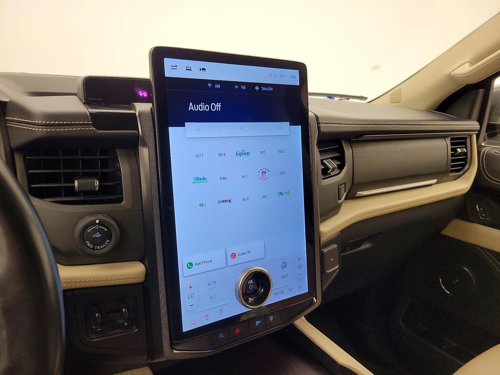 Thumbnail: 2022 Ford Expedition MAX - 16