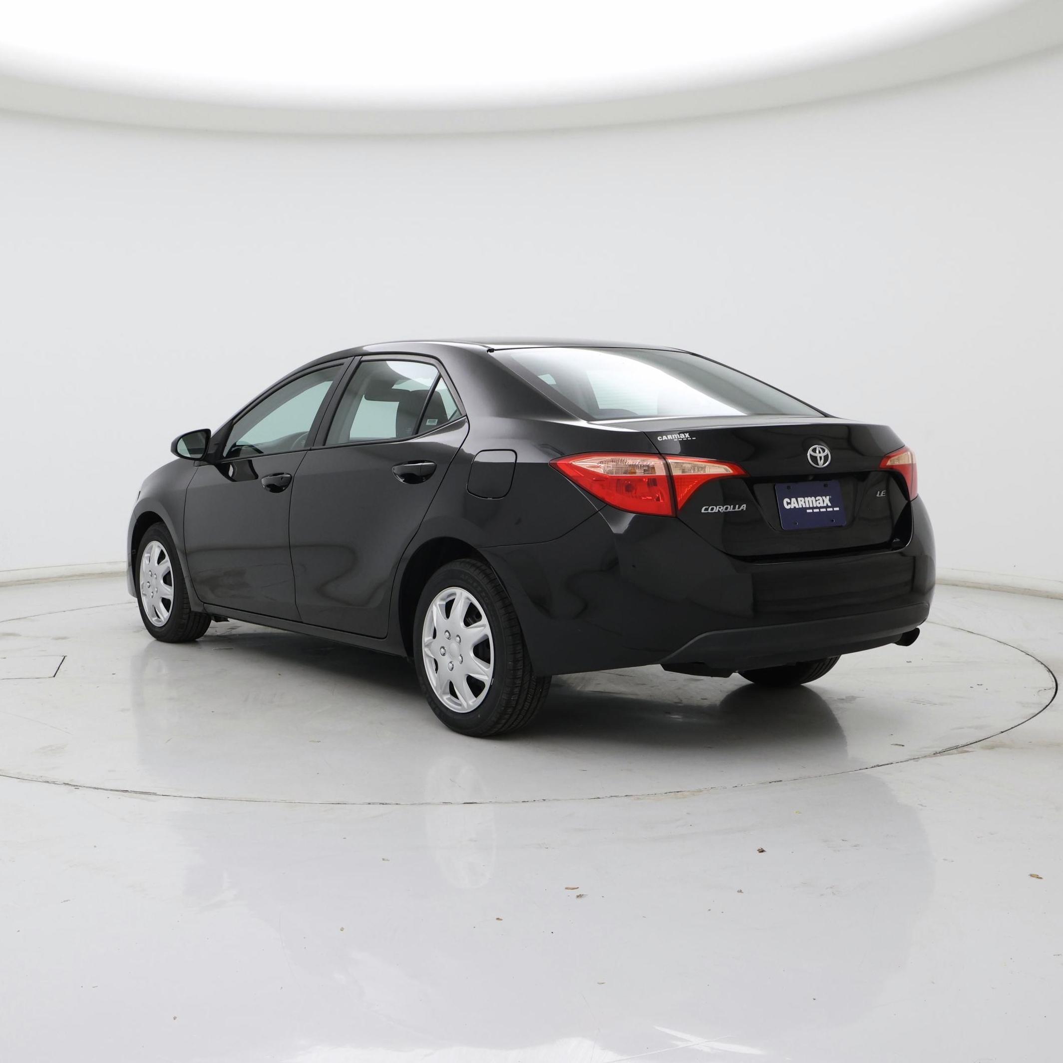 Thumbnail: 2017 Toyota Corolla - 2