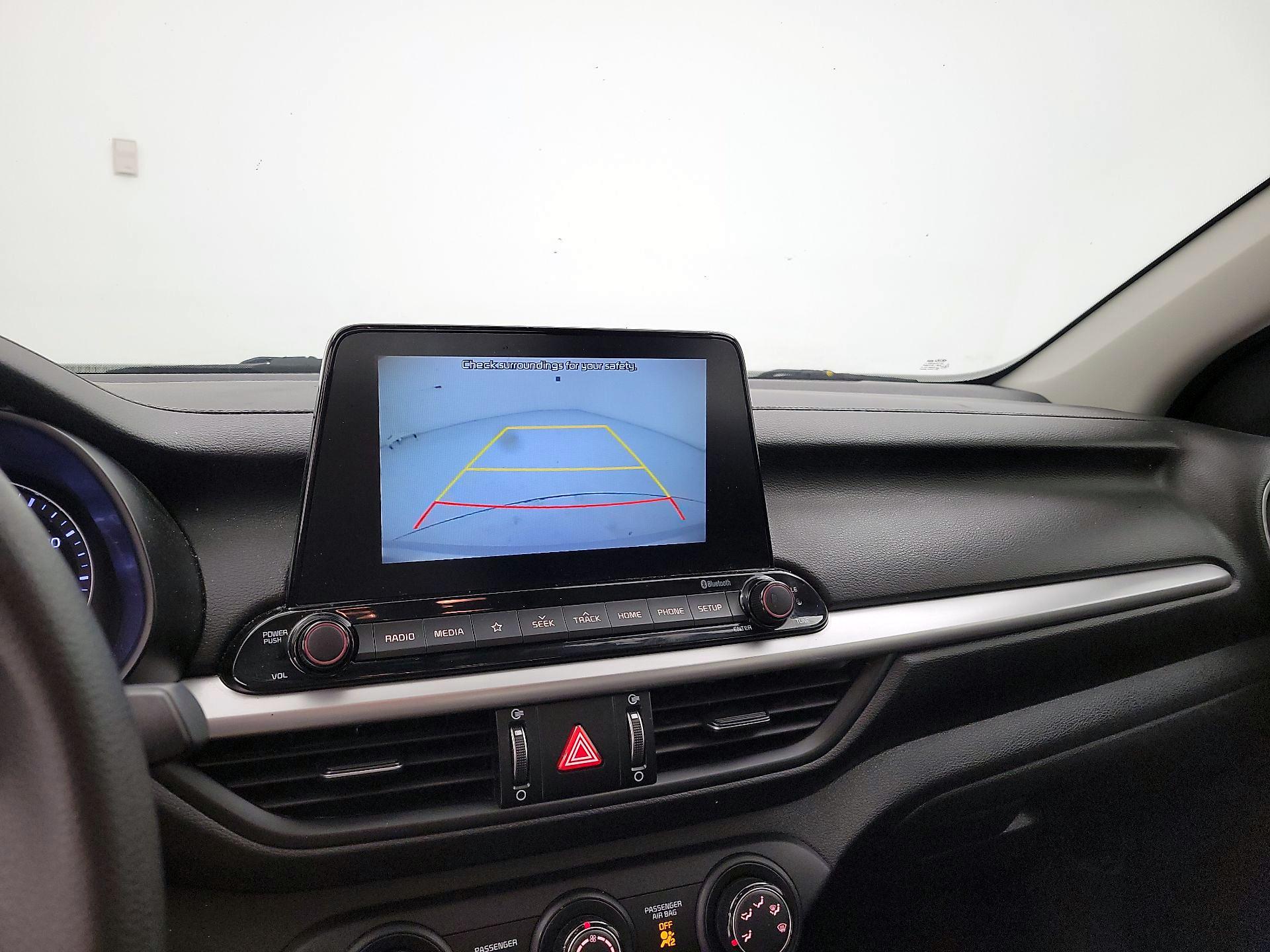 Thumbnail: 2021 Kia Forte - 13