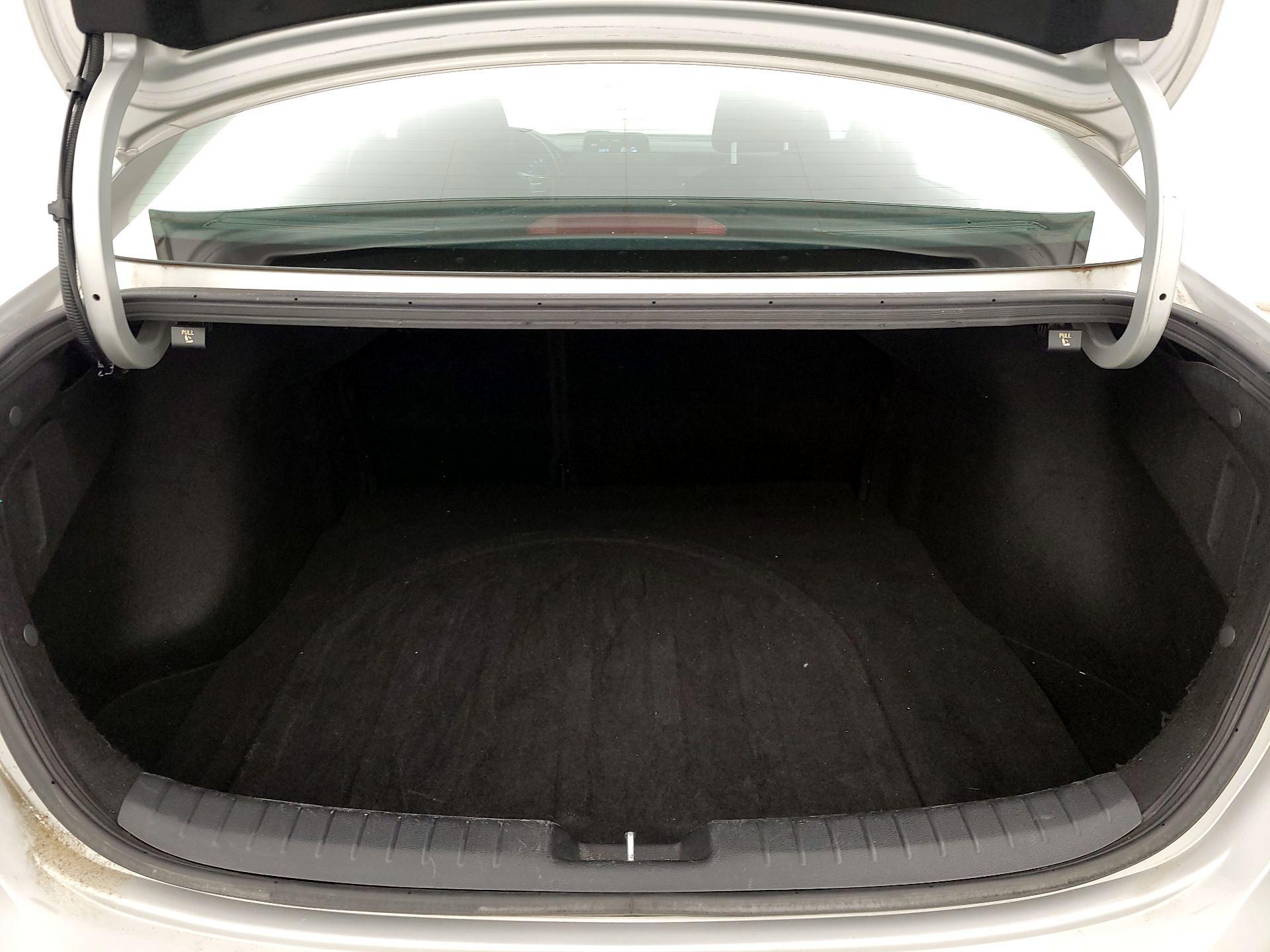 Thumbnail: 2021 Kia Forte - 18