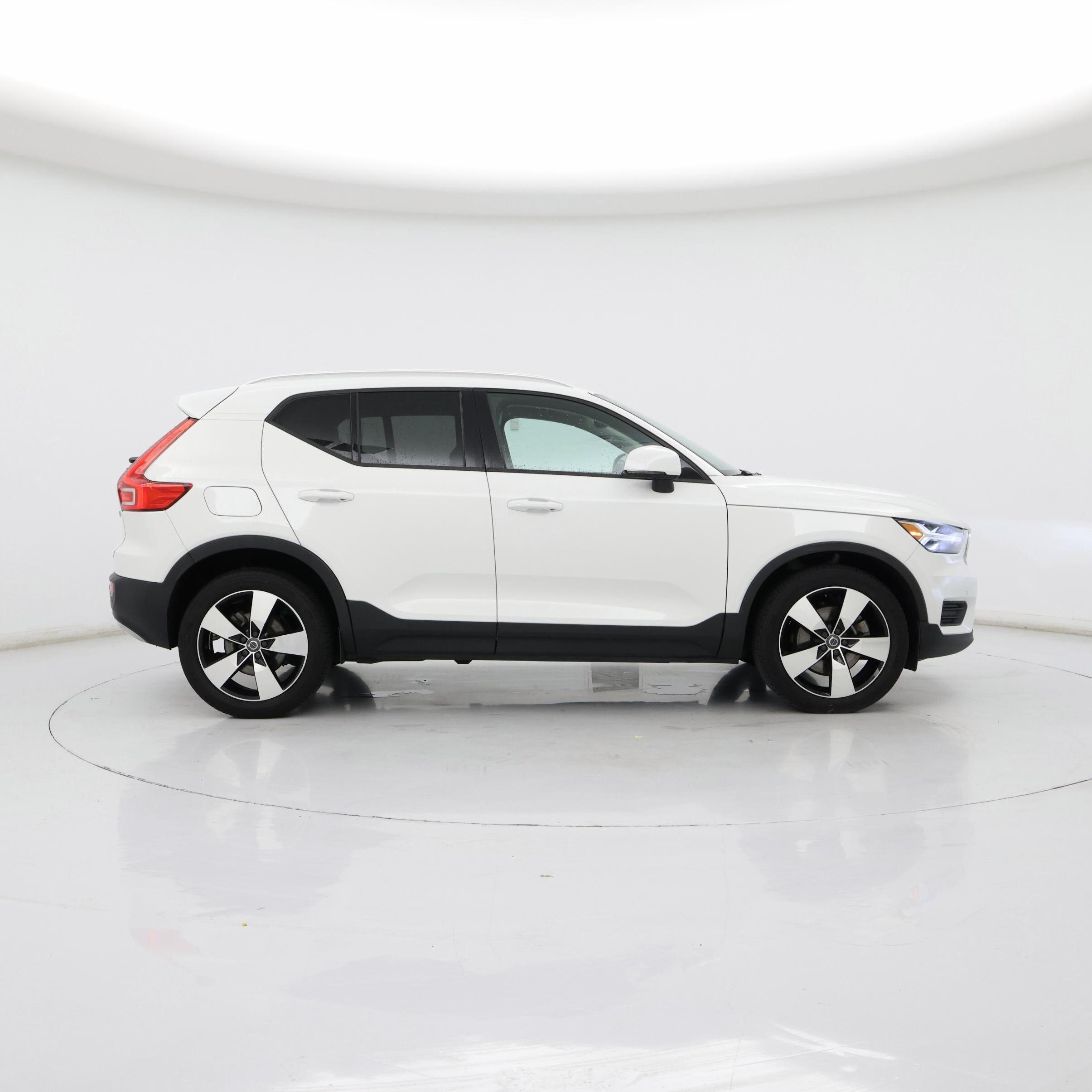 Thumbnail: 2020 Volvo XC40 - 7