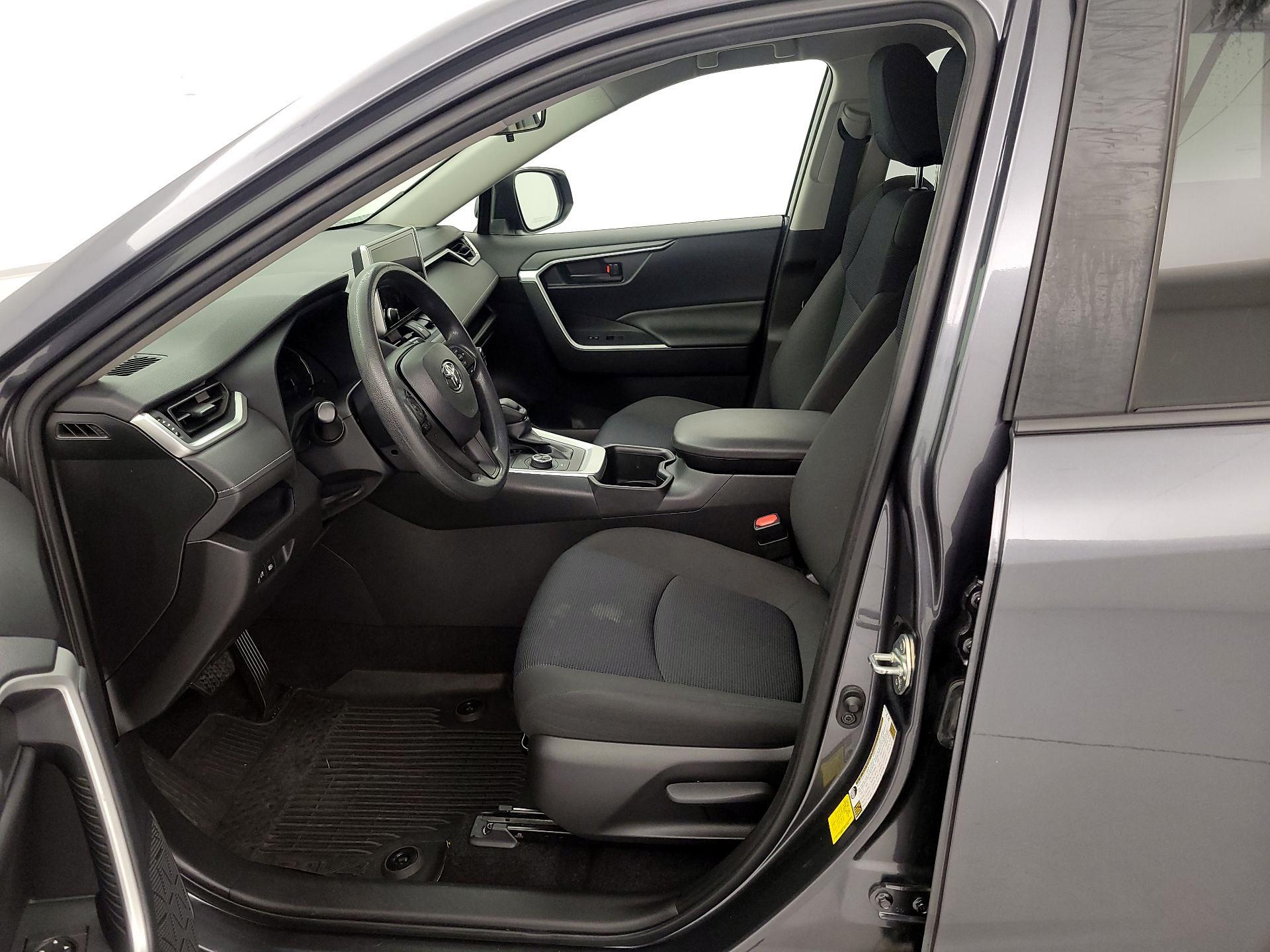 Thumbnail: 2023 Toyota RAV4 - 11