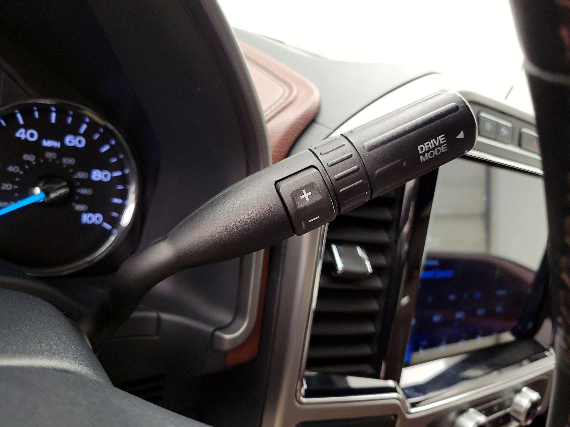 Thumbnail: 2022 Ford F-350 - 16