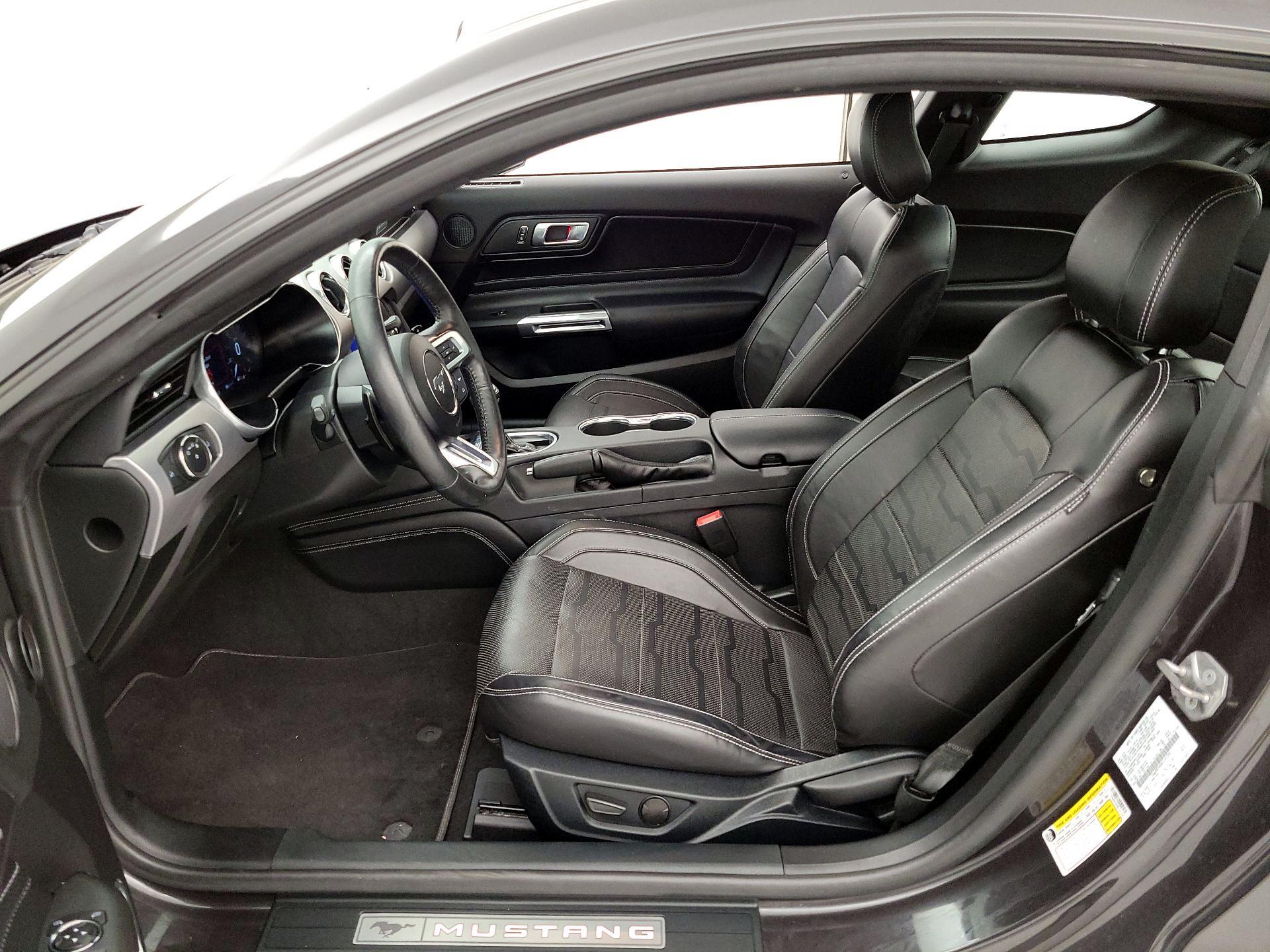 Thumbnail: 2022 Ford Mustang - 11