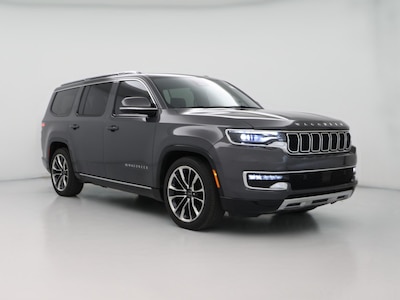 Gray 2022 Jeep Wagoneer Series III
