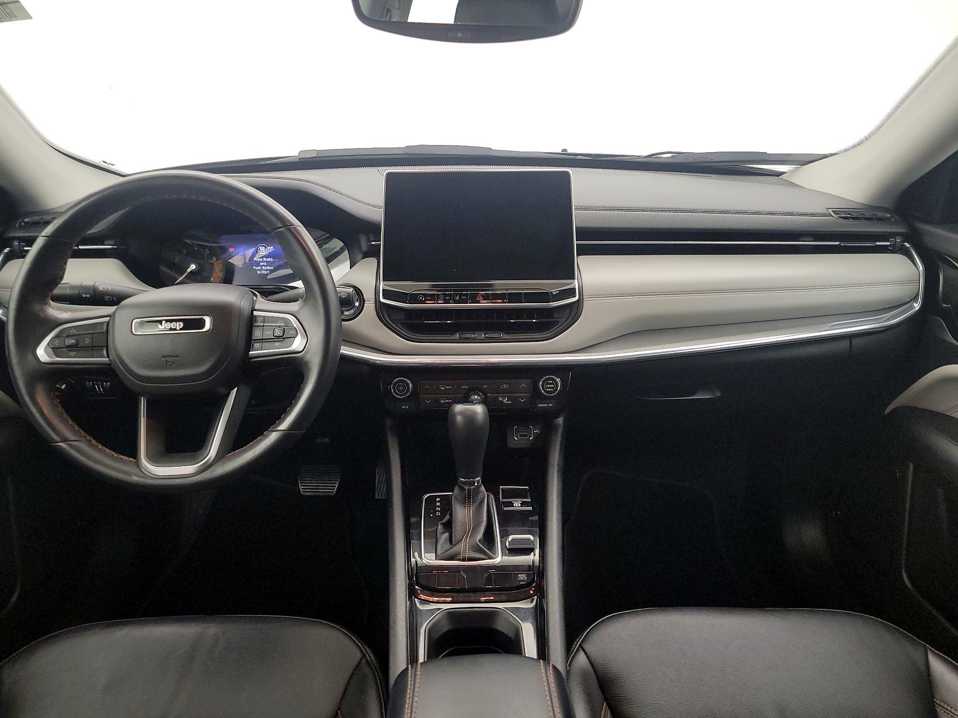 Thumbnail: 2022 Jeep Compass - 9