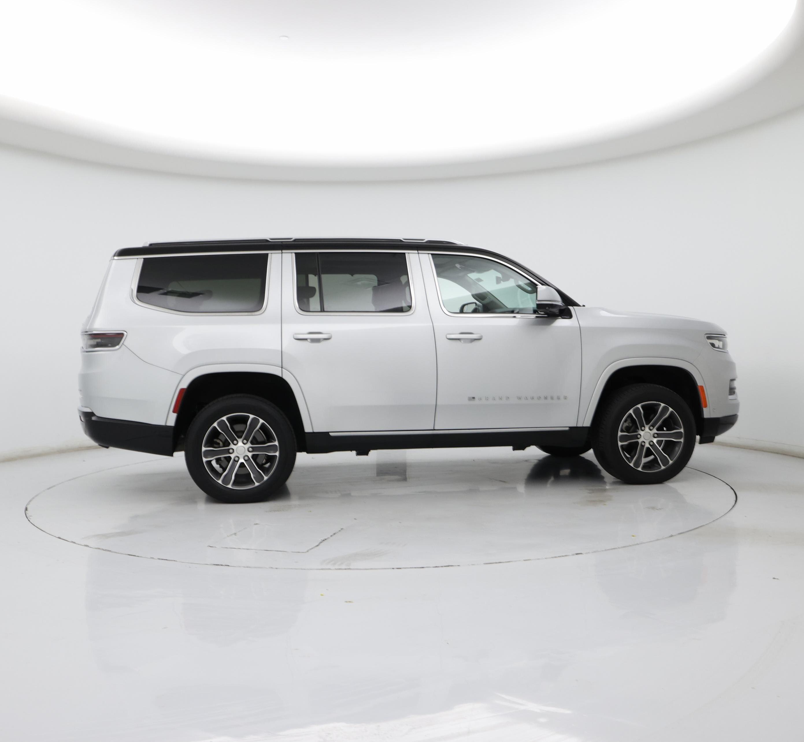 Thumbnail: 2022 Jeep Grand Wagoneer - 7