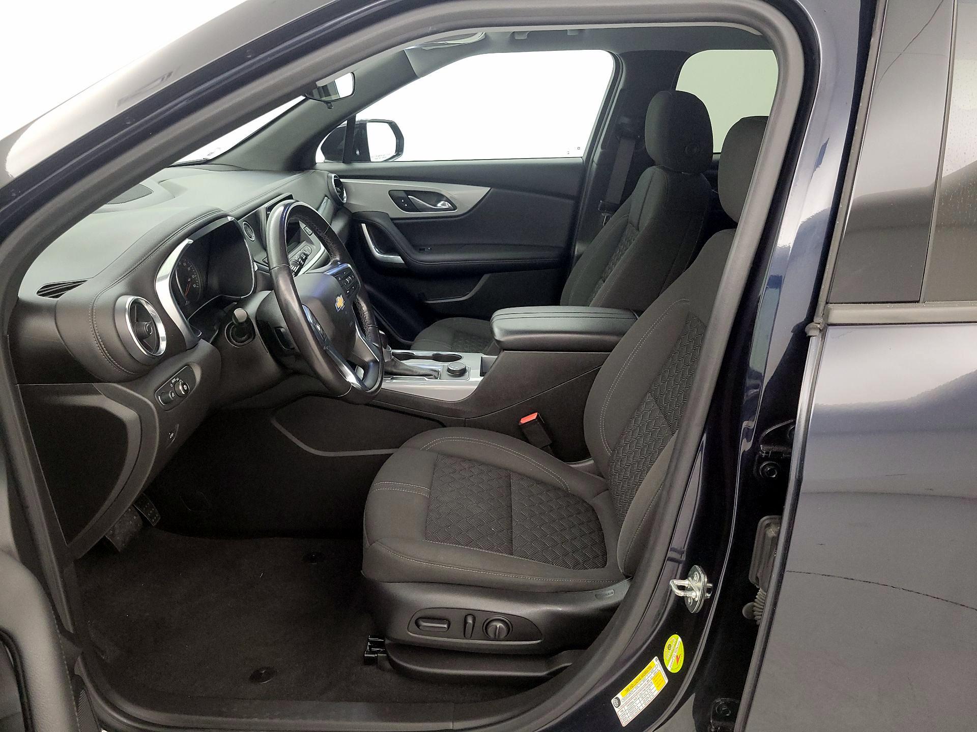 Thumbnail: 2020 Chevrolet Blazer - 11