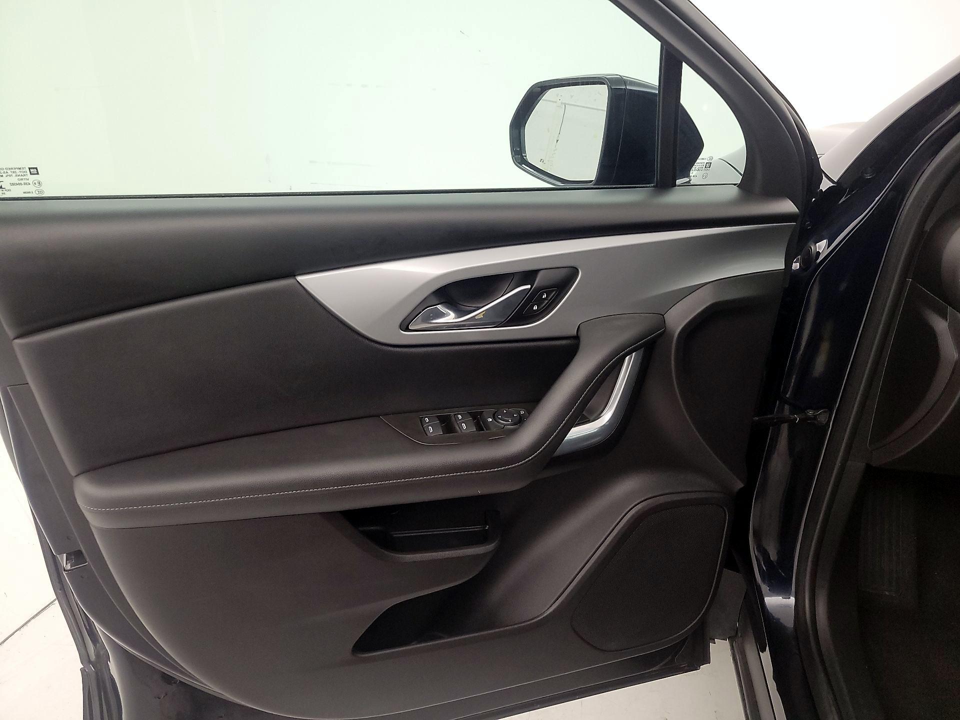 Thumbnail: 2020 Chevrolet Blazer - 12