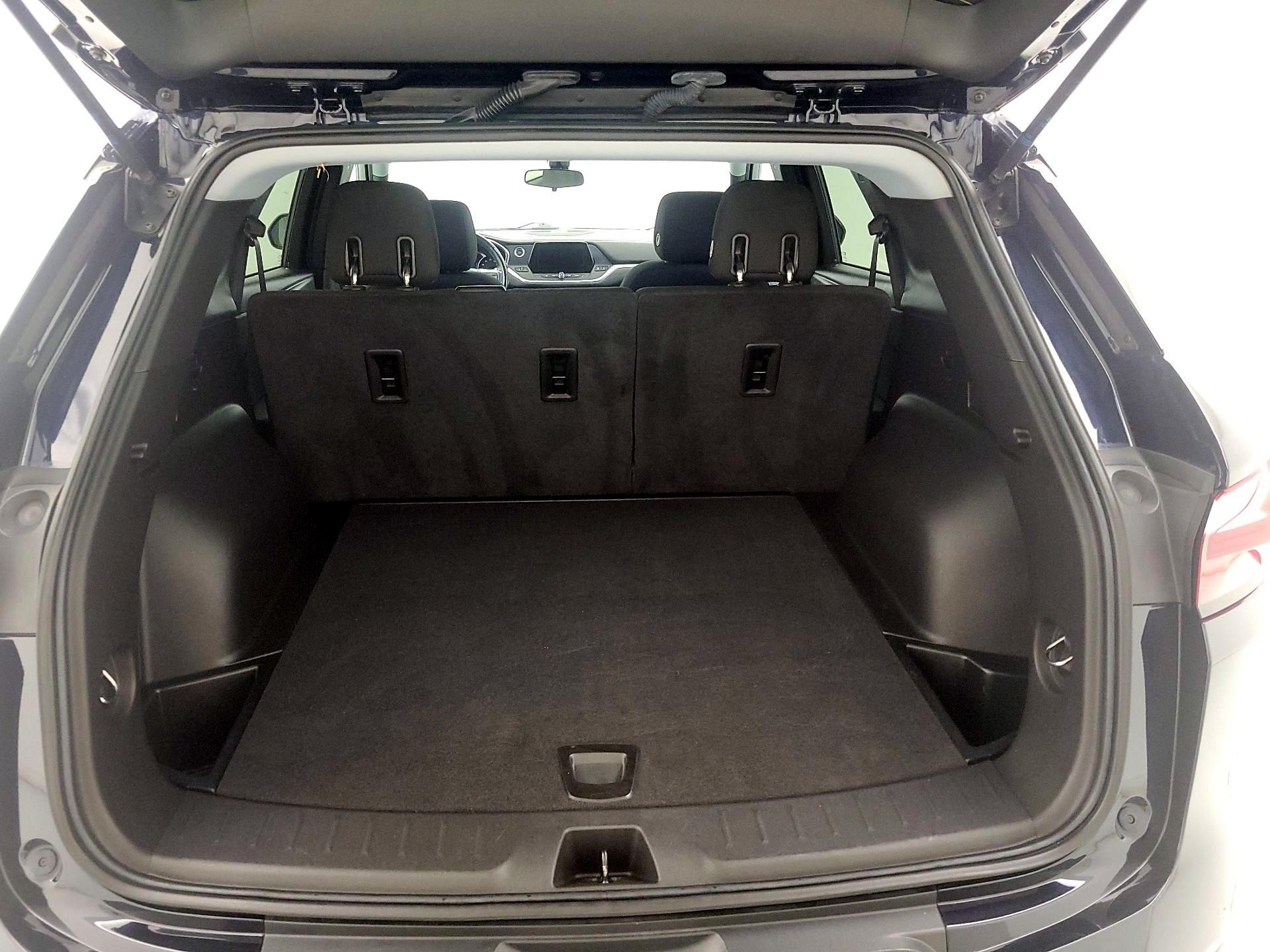 Thumbnail: 2020 Chevrolet Blazer - 19