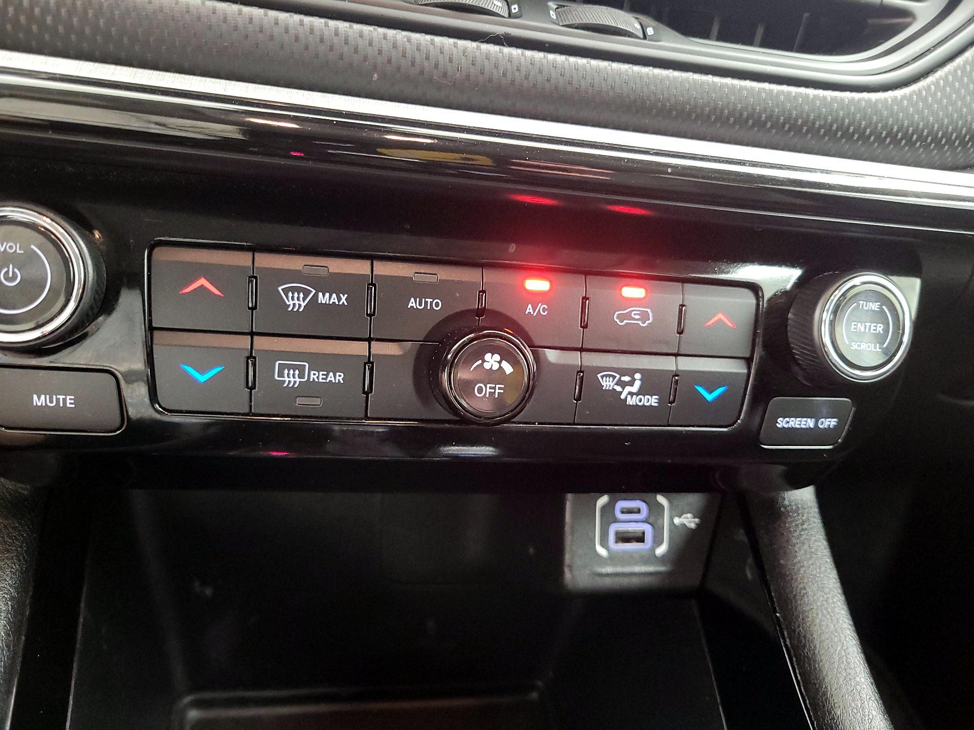 Thumbnail: 2022 Jeep Compass - 17