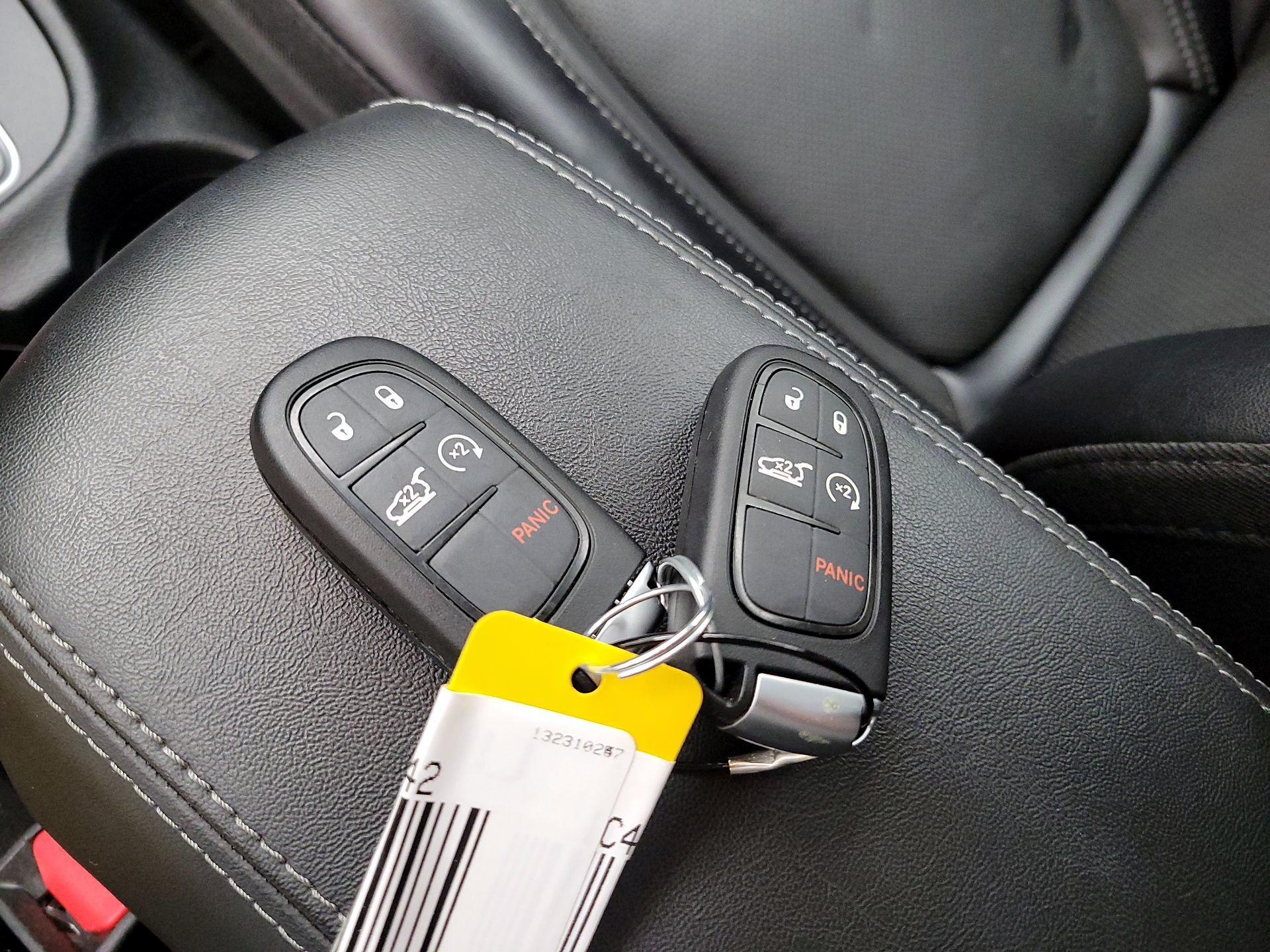 Thumbnail: 2022 Jeep Cherokee - 20