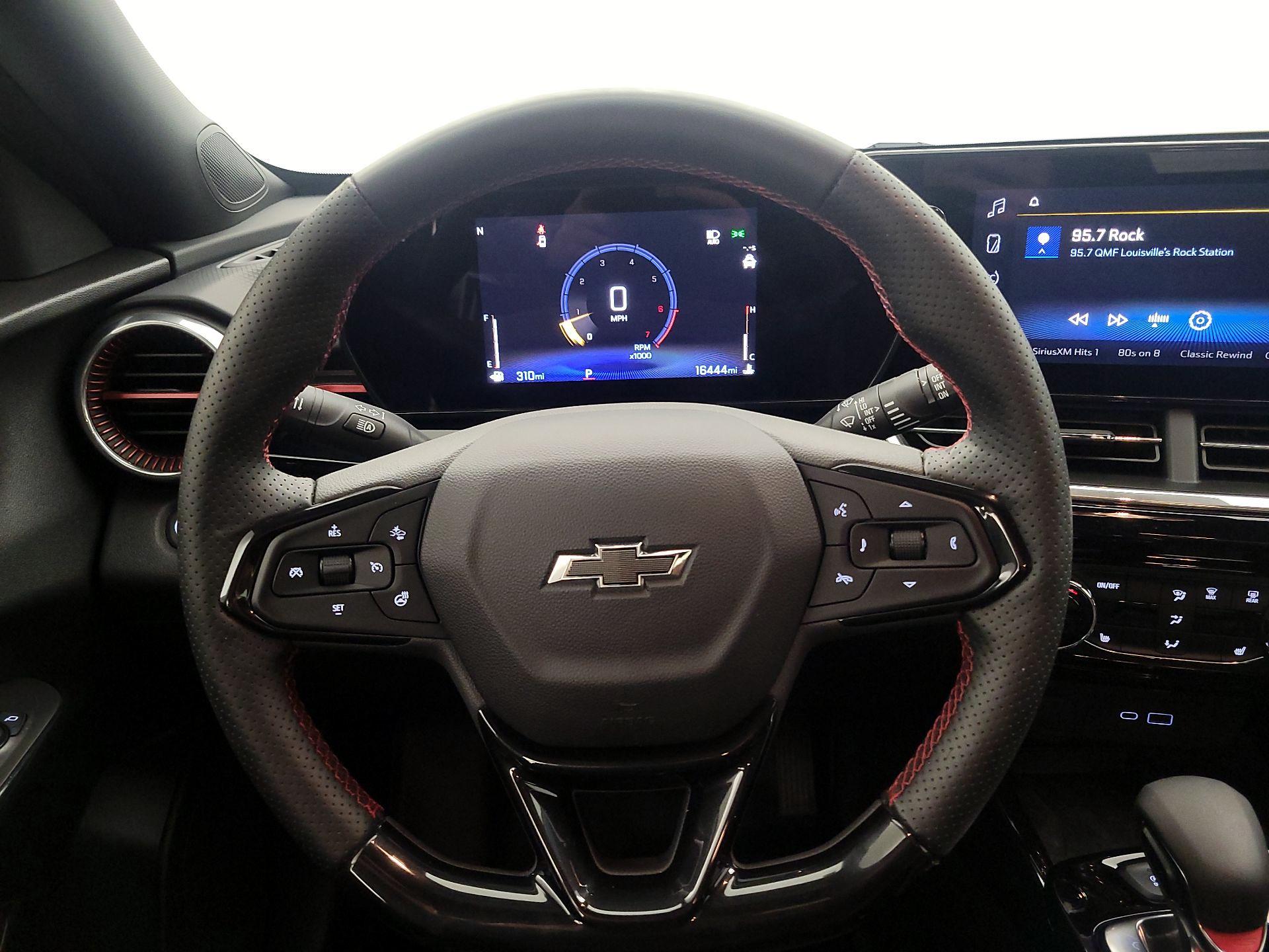 Thumbnail: 2025 Chevrolet Trax - 10