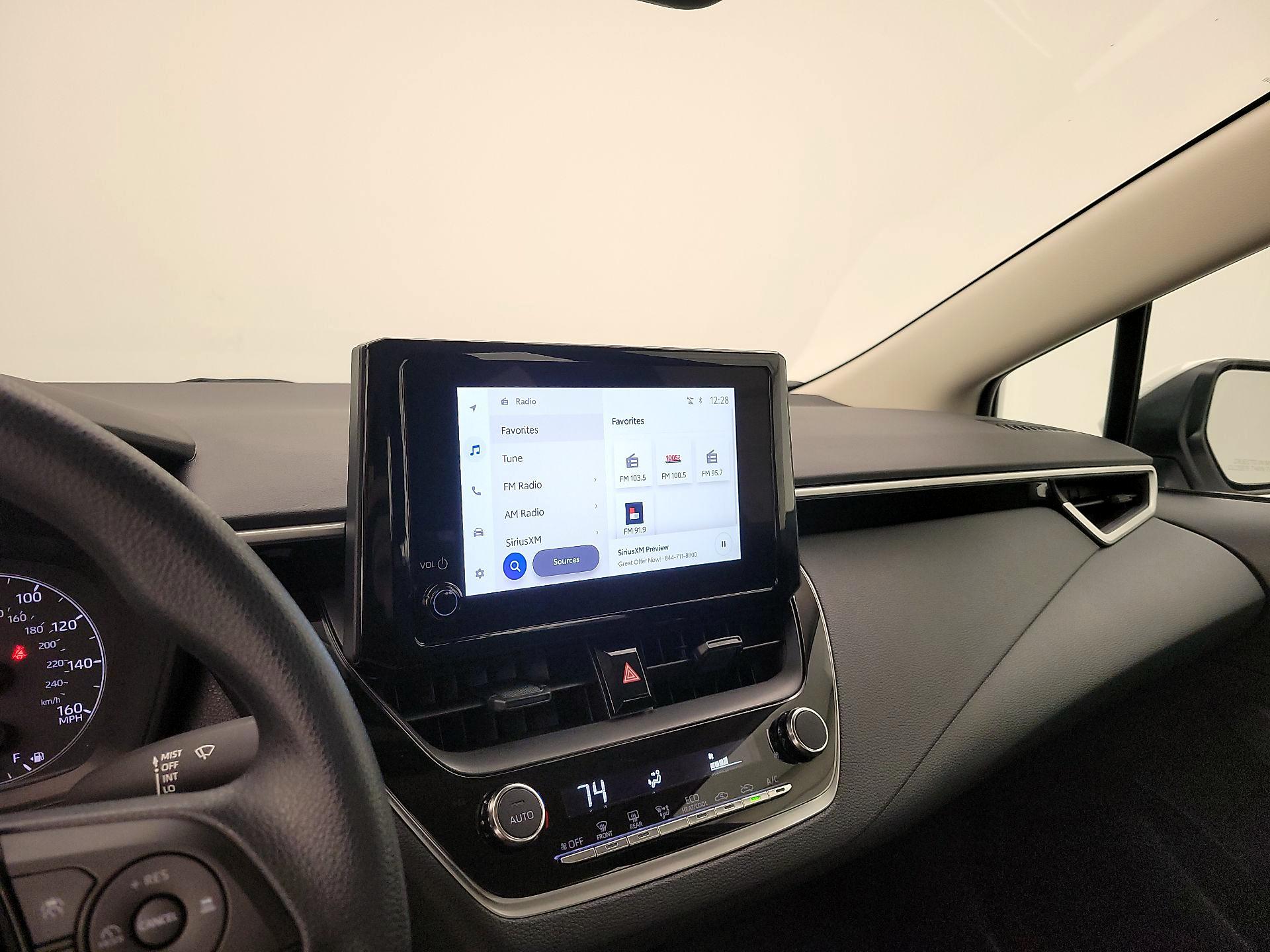 Thumbnail: 2025 Toyota Corolla - 14