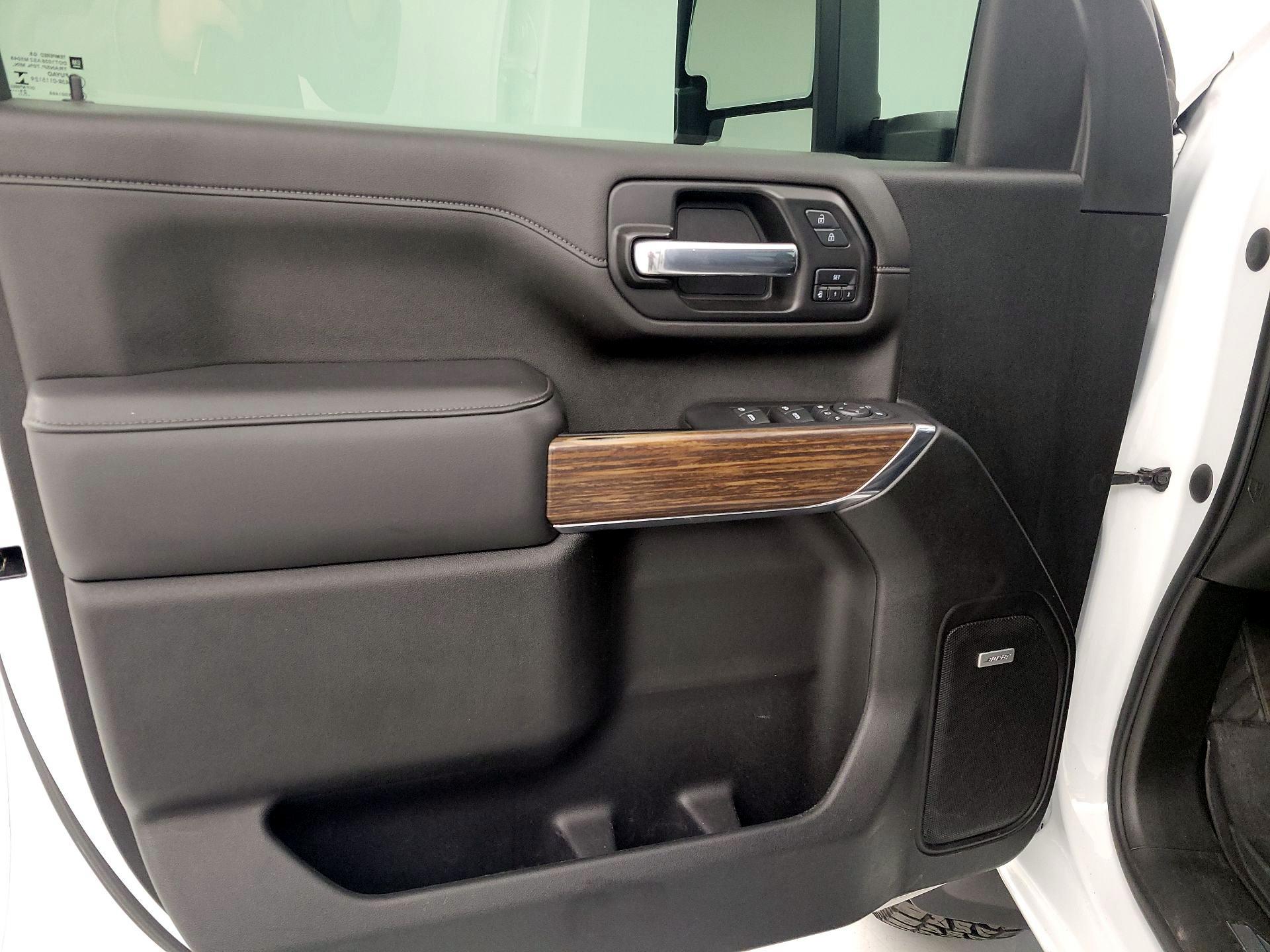 Thumbnail: 2022 Chevrolet Silverado 3500 - 12