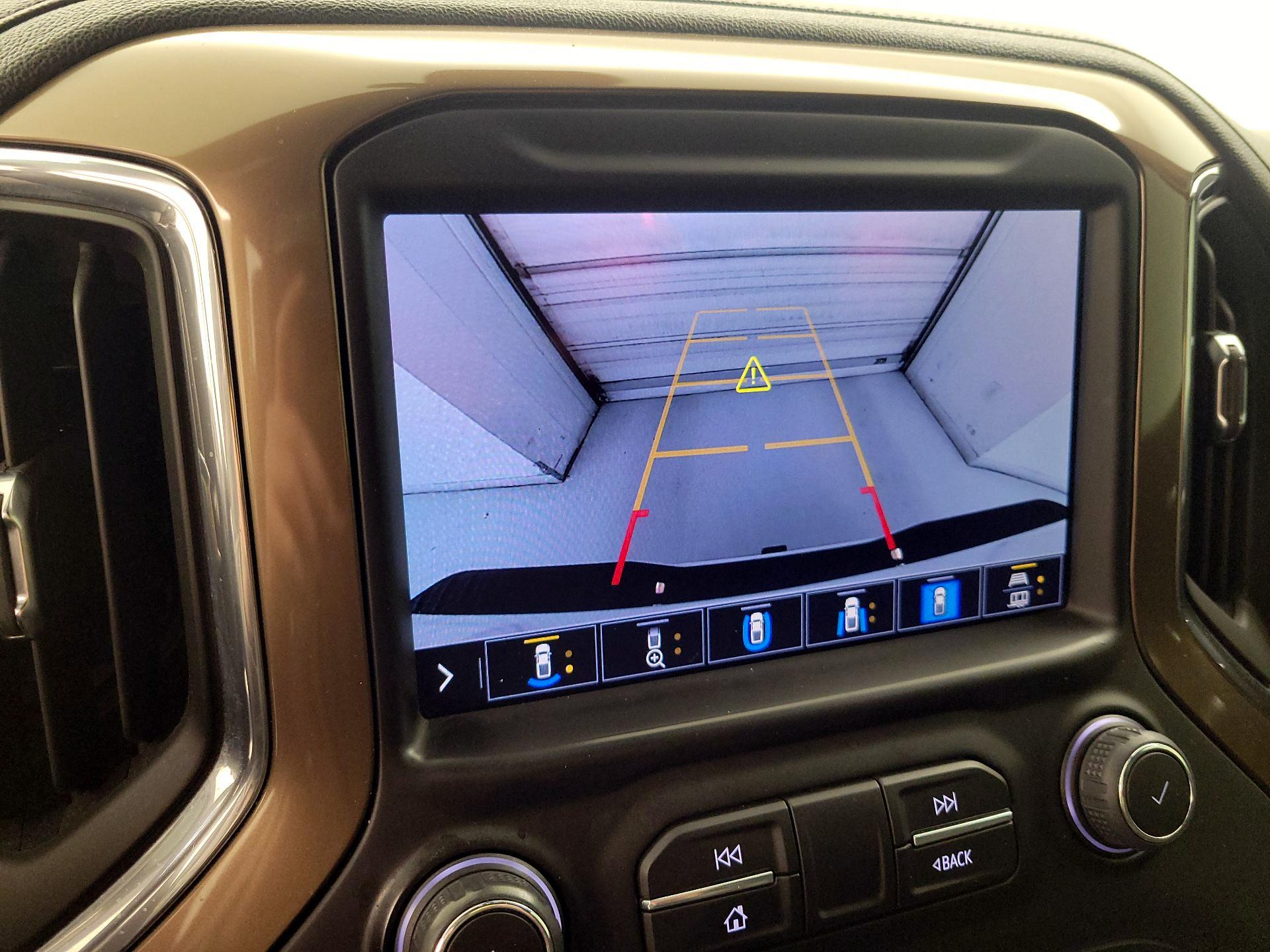 Thumbnail: 2022 Chevrolet Silverado 3500 - 15