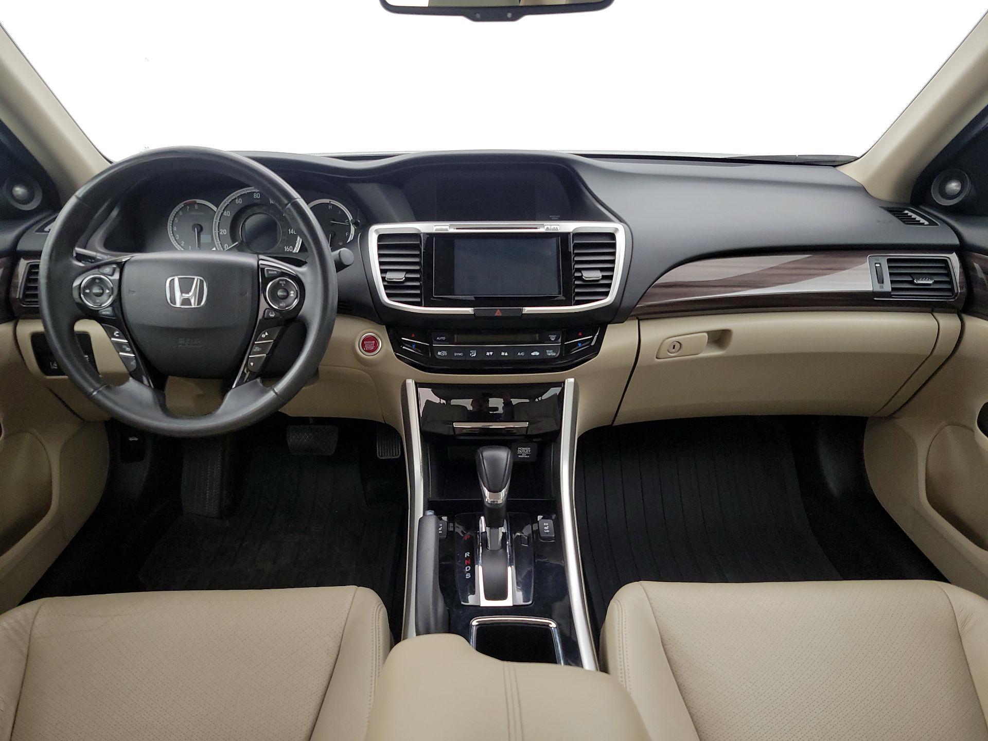 Thumbnail: 2017 Honda Accord - 9