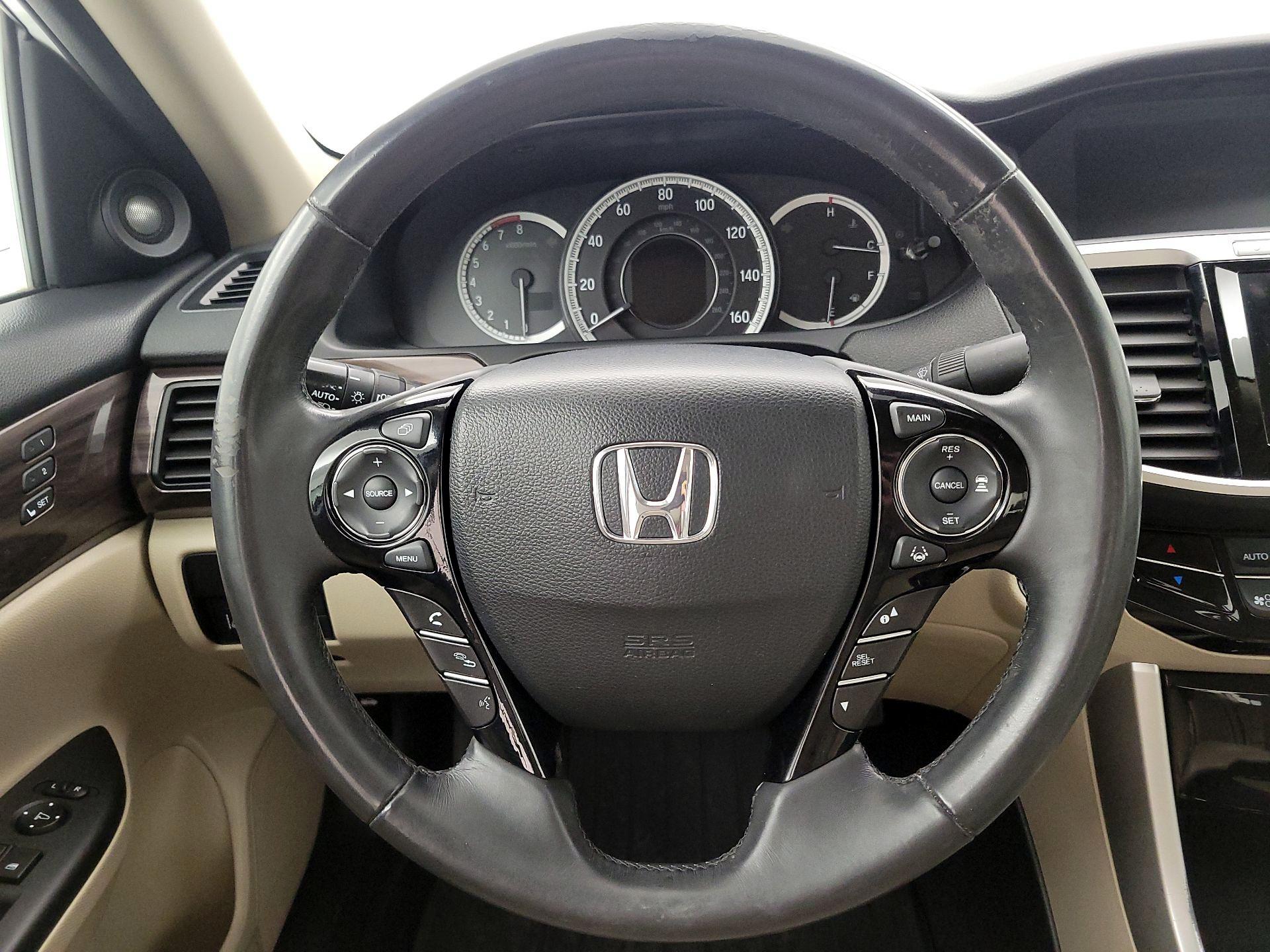 Thumbnail: 2017 Honda Accord - 10