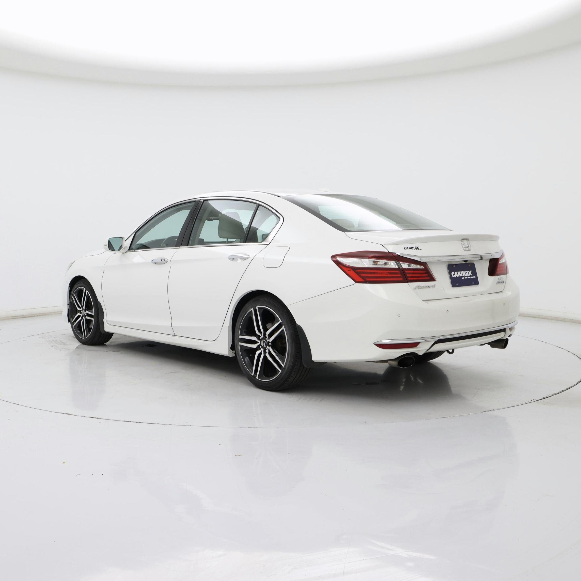 Thumbnail: 2017 Honda Accord - 2