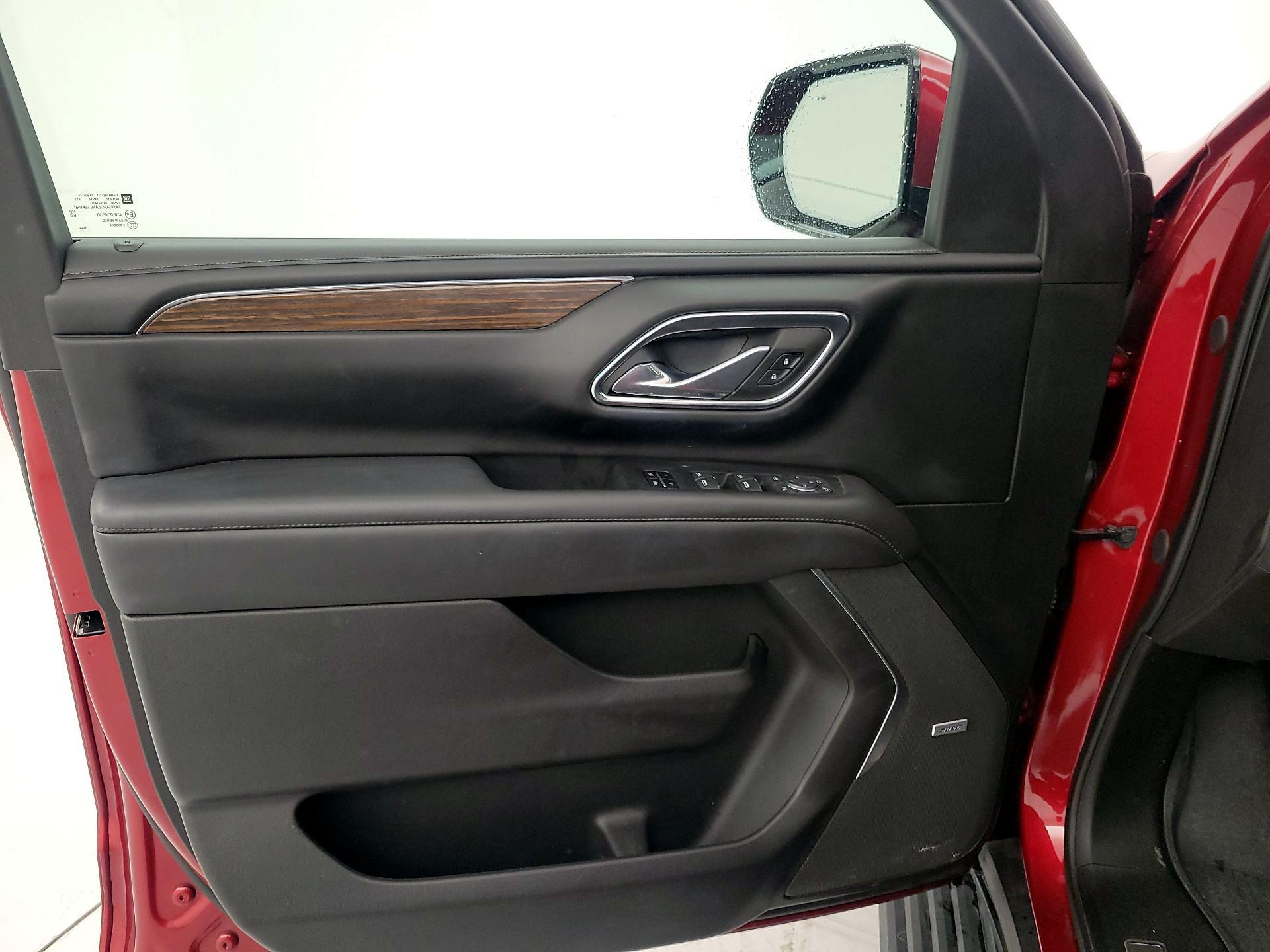 Thumbnail: 2024 Chevrolet Tahoe - 12