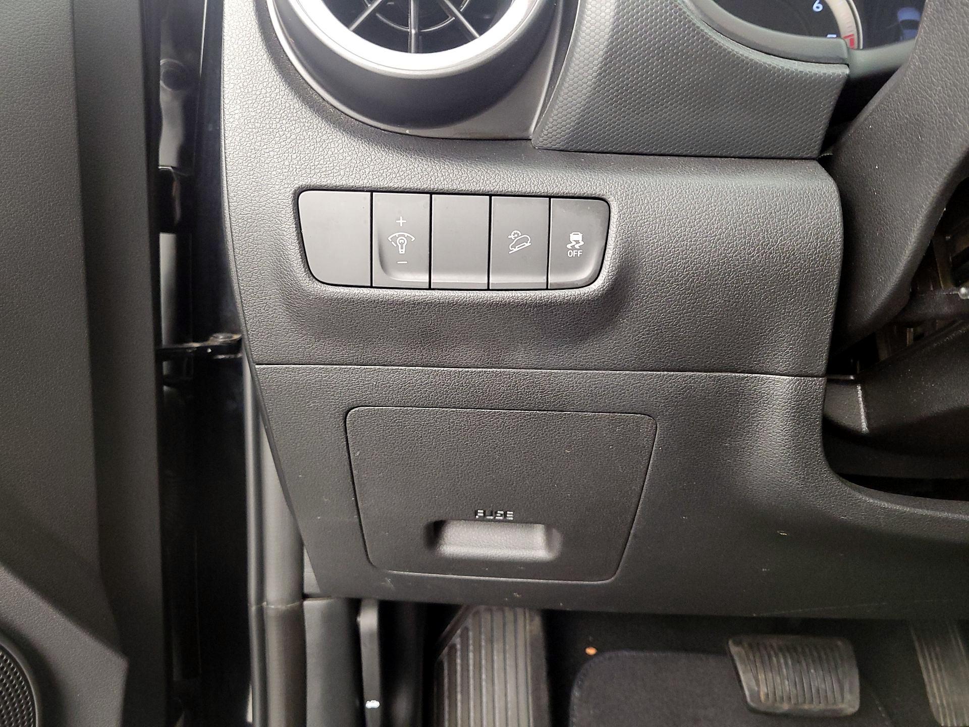 Thumbnail: 2023 Hyundai Kona - 13