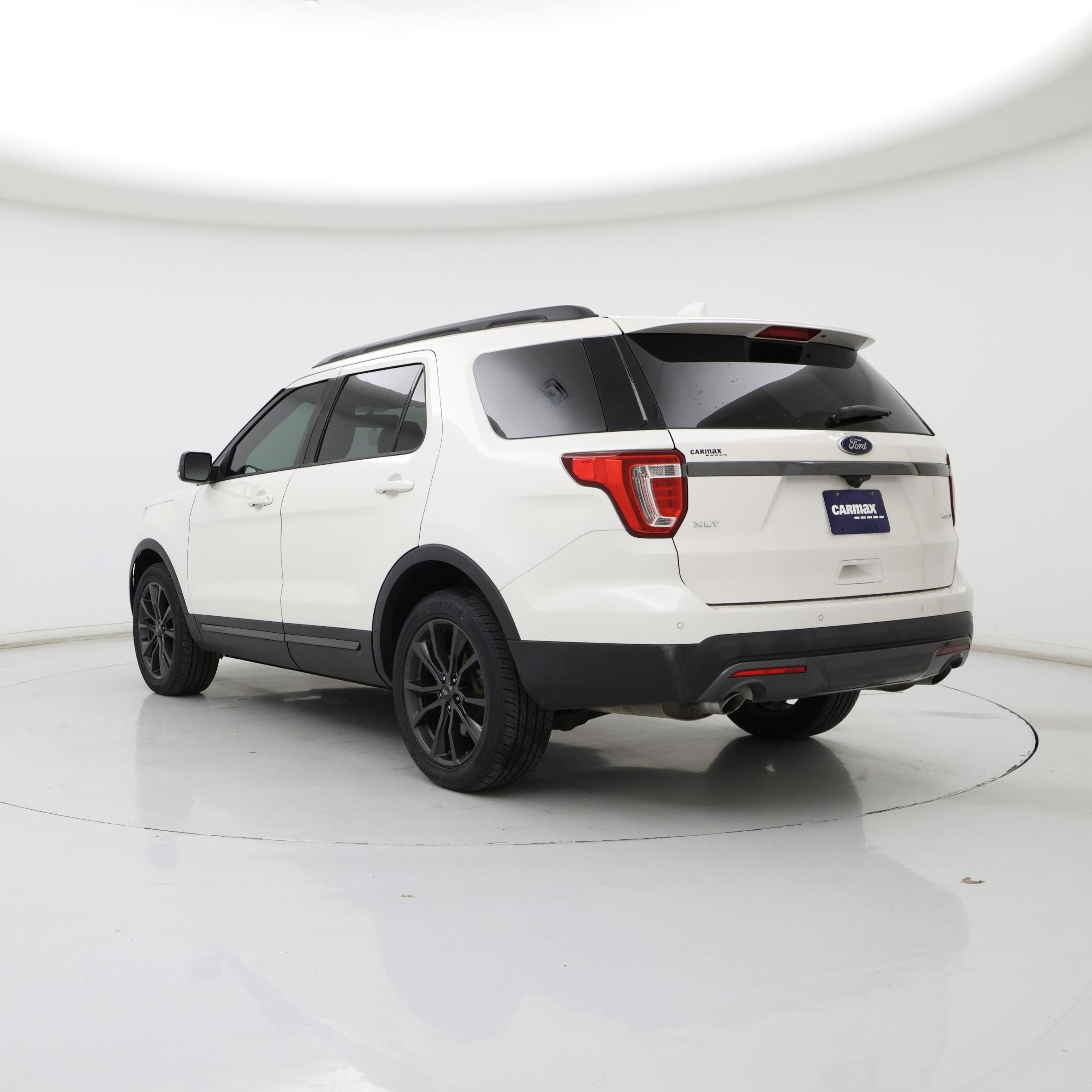 Thumbnail: 2017 Ford Explorer - 2