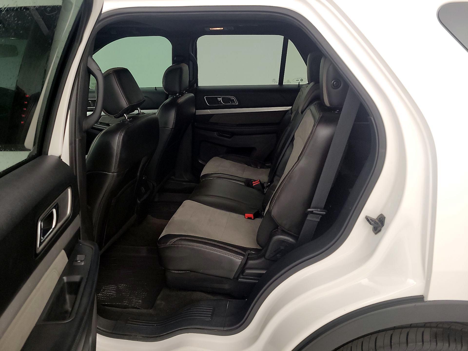 Thumbnail: 2017 Ford Explorer - 19