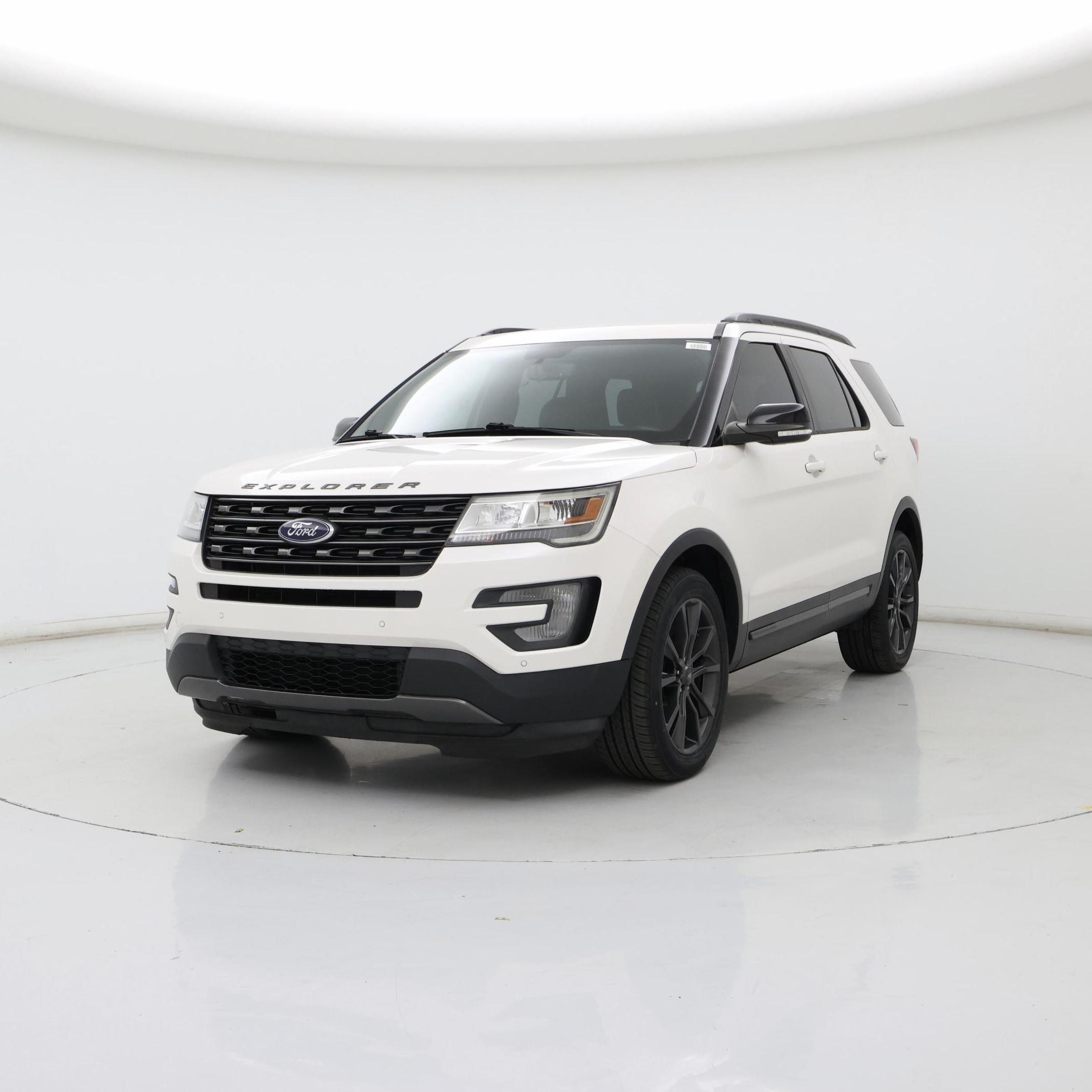 Thumbnail: 2017 Ford Explorer - 4