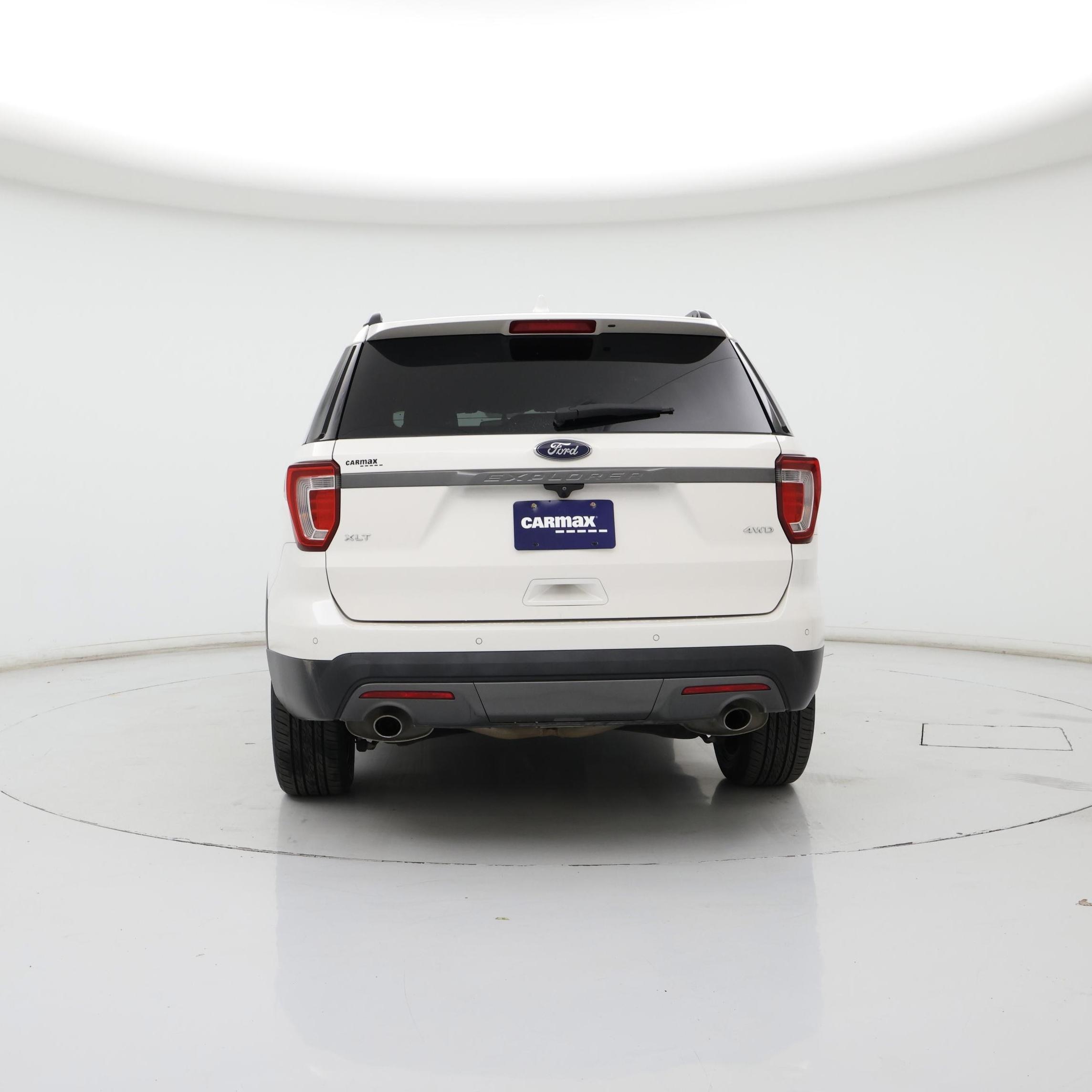 Thumbnail: 2017 Ford Explorer - 6