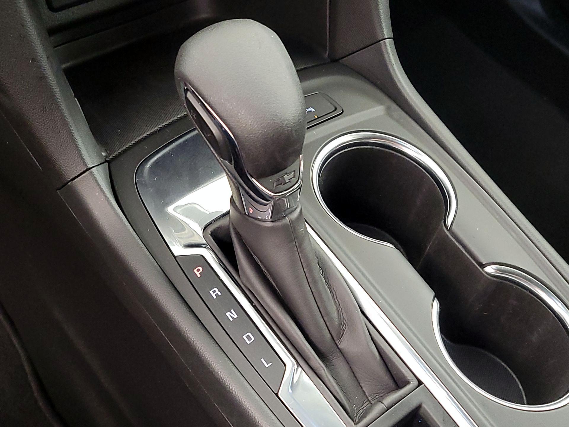 Thumbnail: 2023 Chevrolet Equinox - 17