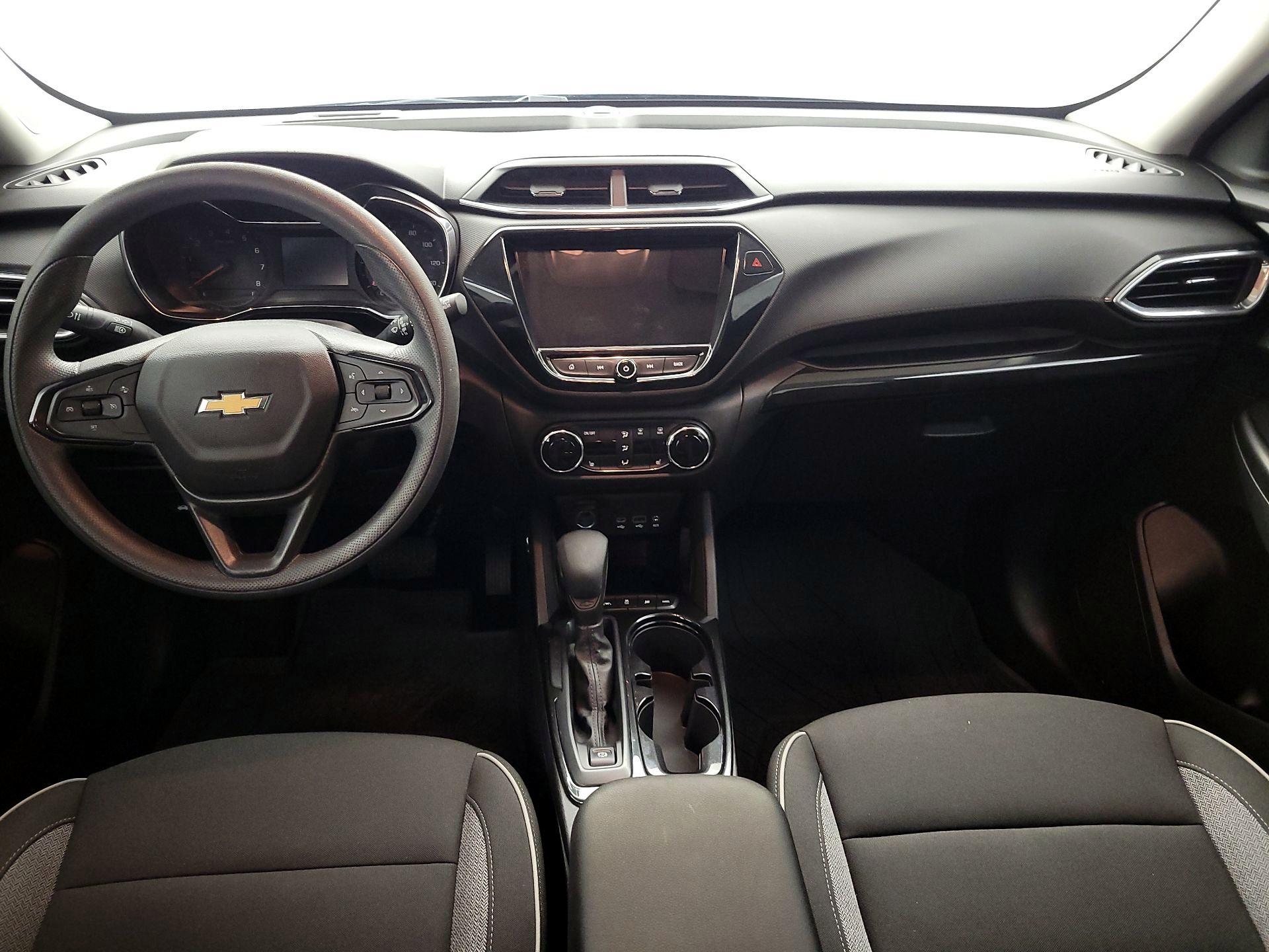 Thumbnail: 2023 Chevrolet TrailBlazer - 9