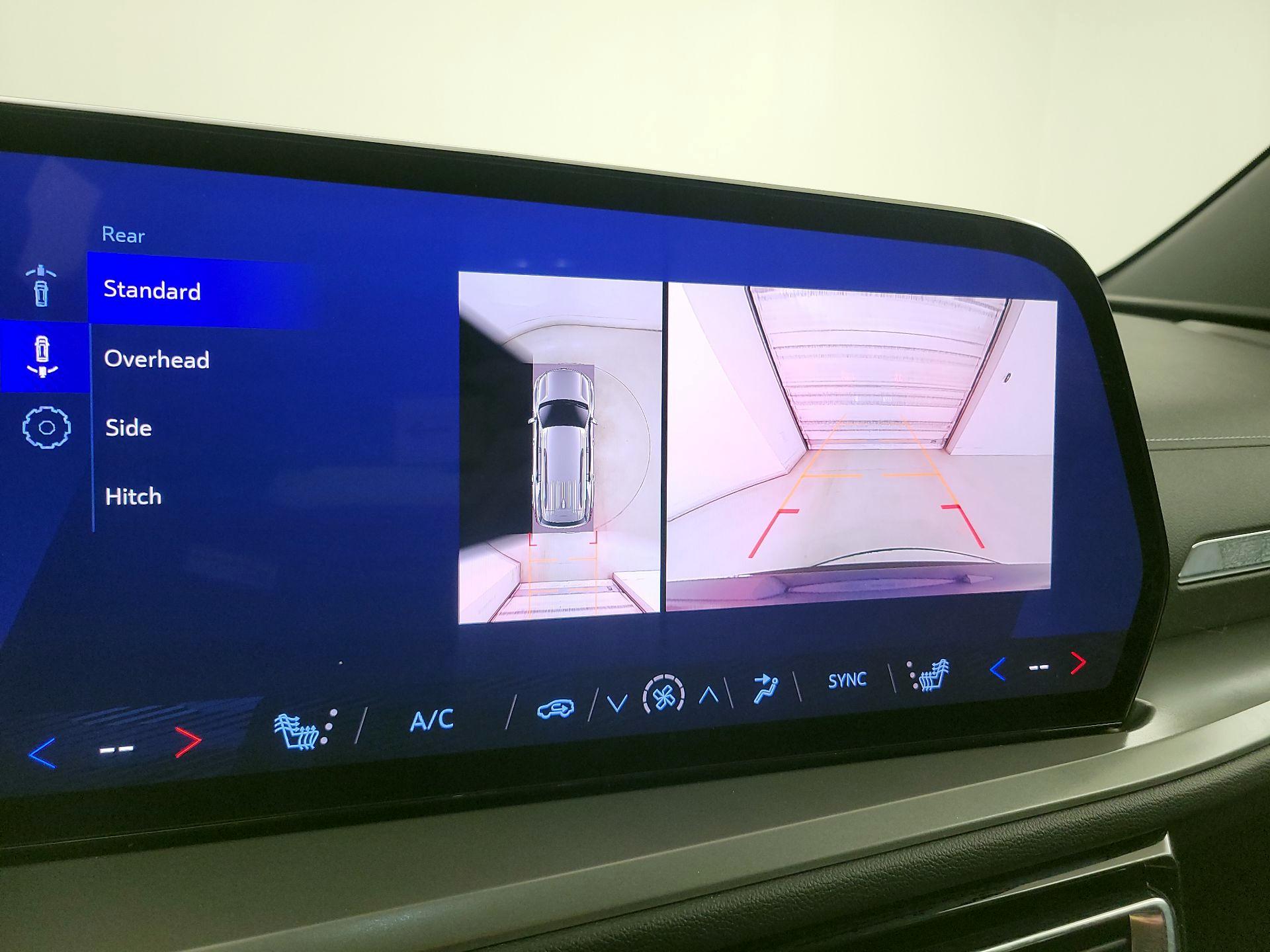 Thumbnail: 2024 Chevrolet Traverse - 14