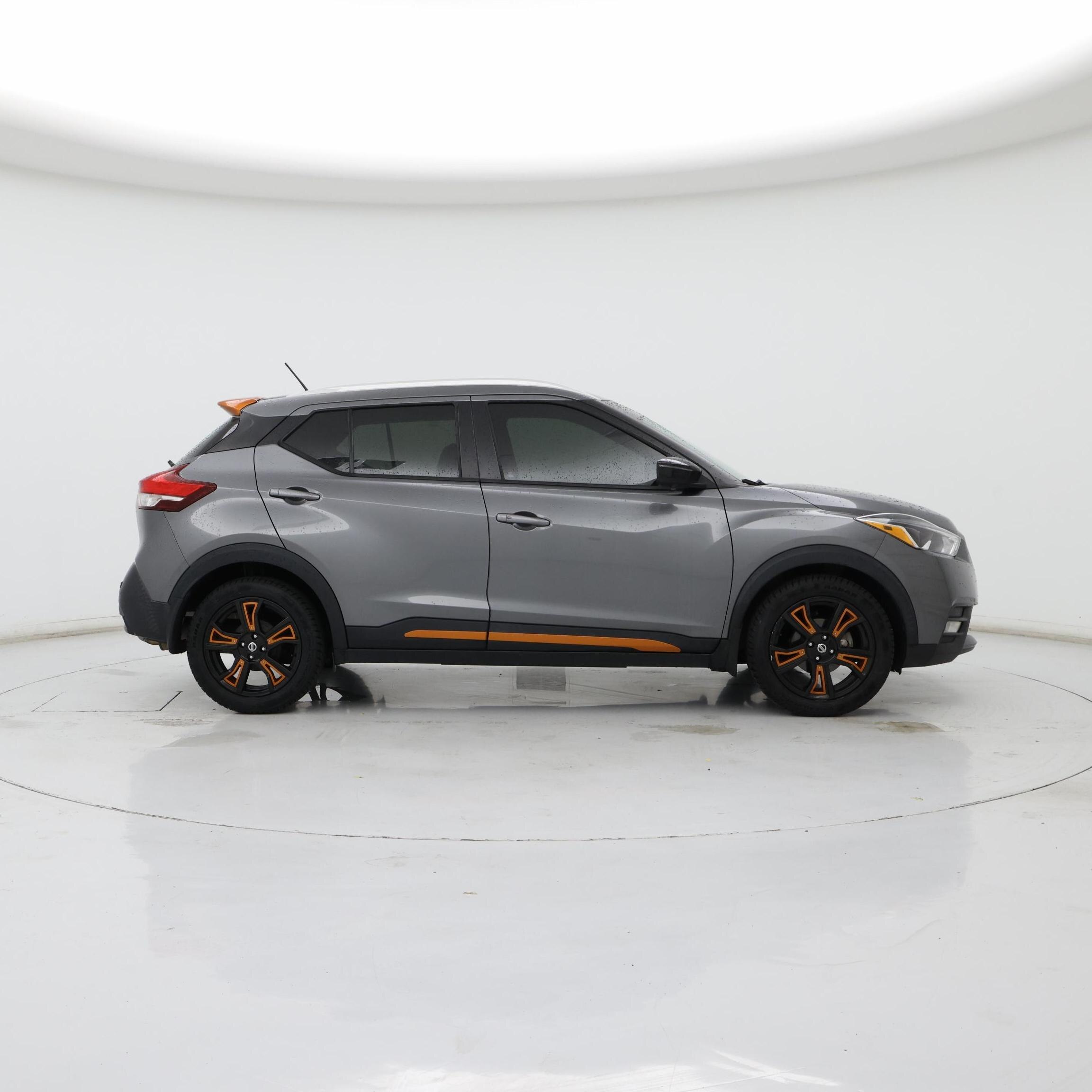 Thumbnail: 2020 Nissan Kicks - 7
