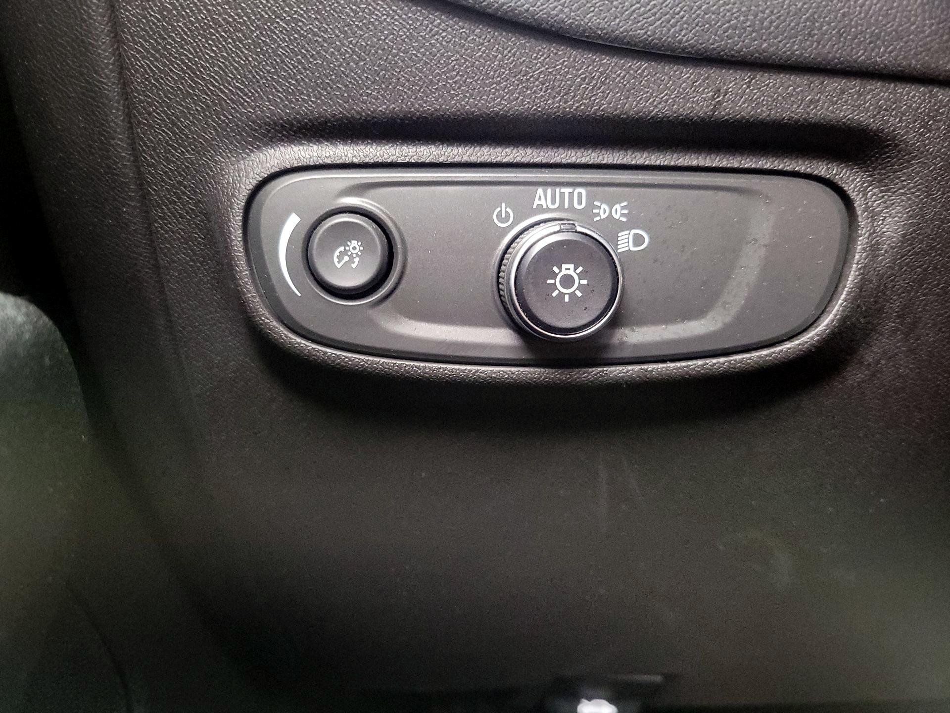 Thumbnail: 2023 Chevrolet Equinox - 13