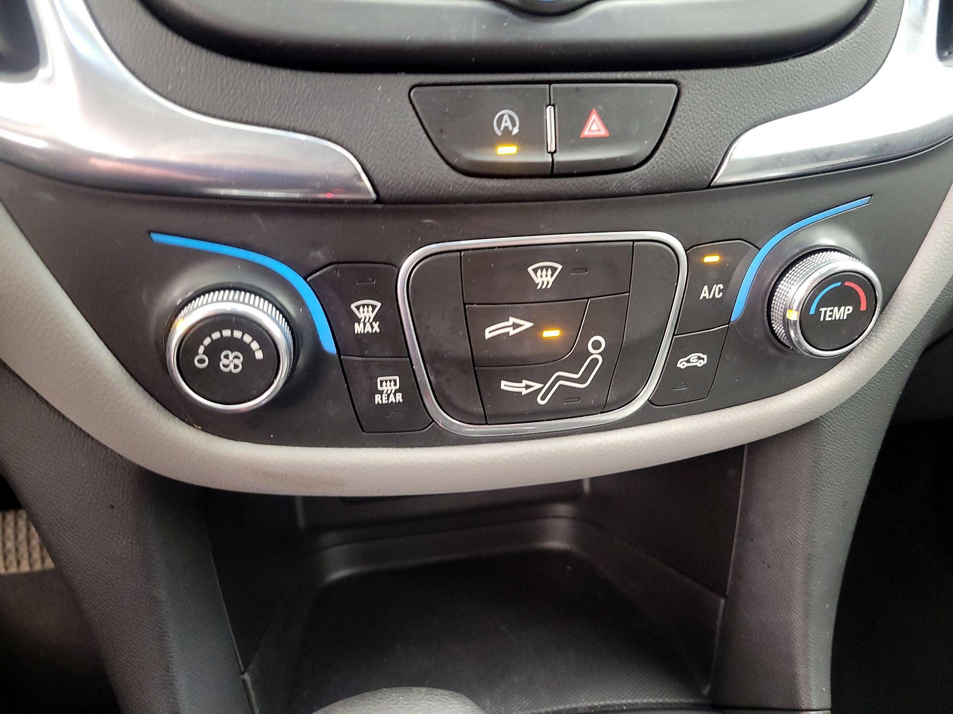 Thumbnail: 2023 Chevrolet Equinox - 16