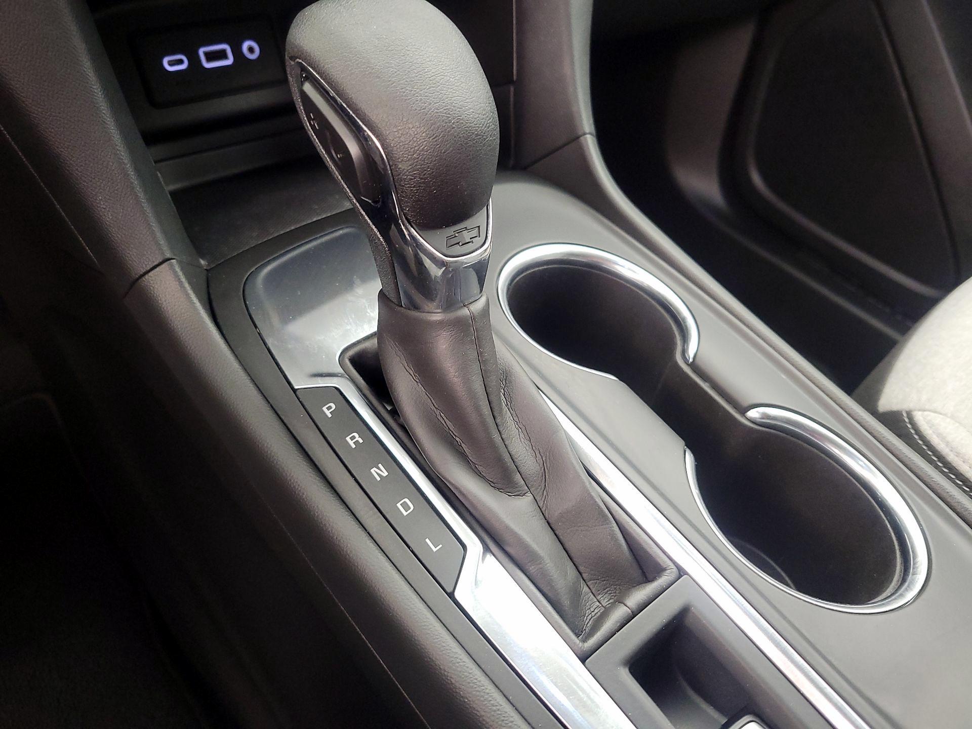 Thumbnail: 2023 Chevrolet Equinox - 17