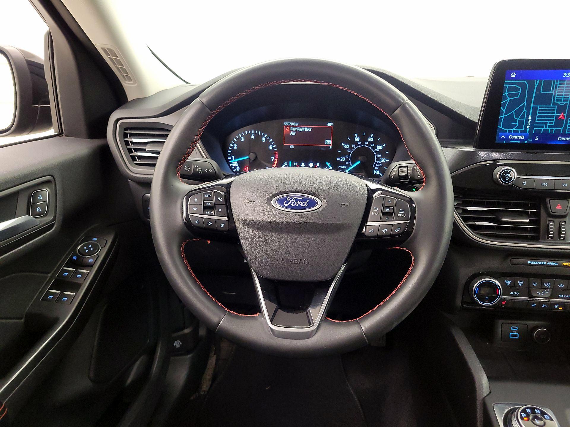 Thumbnail: 2021 Ford Escape - 10
