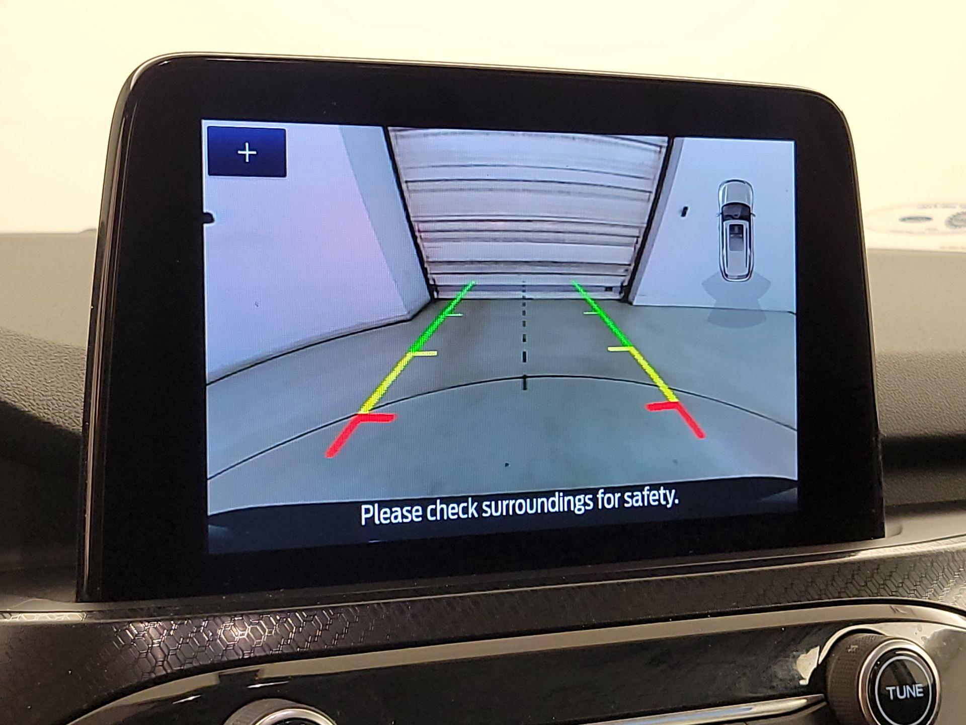 Thumbnail: 2021 Ford Escape - 15