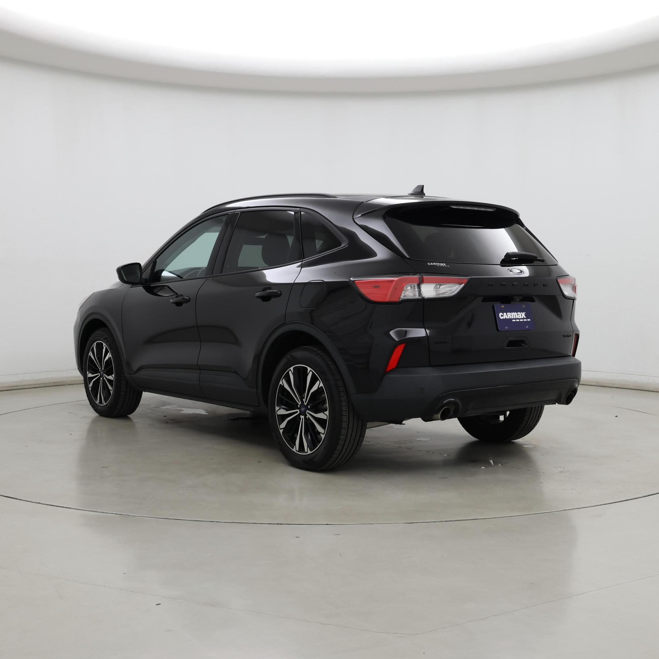 Thumbnail: 2021 Ford Escape - 2