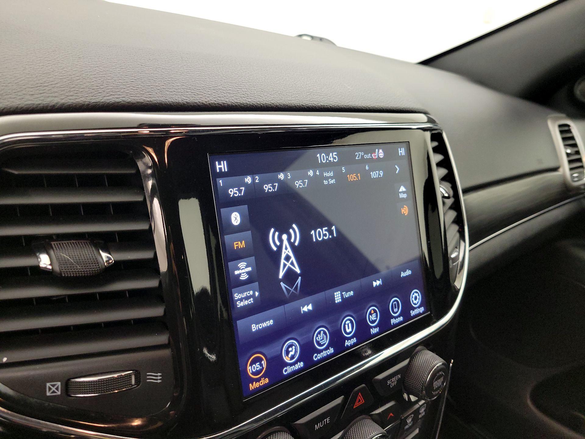 Thumbnail: 2022 Jeep Grand Cherokee - 16