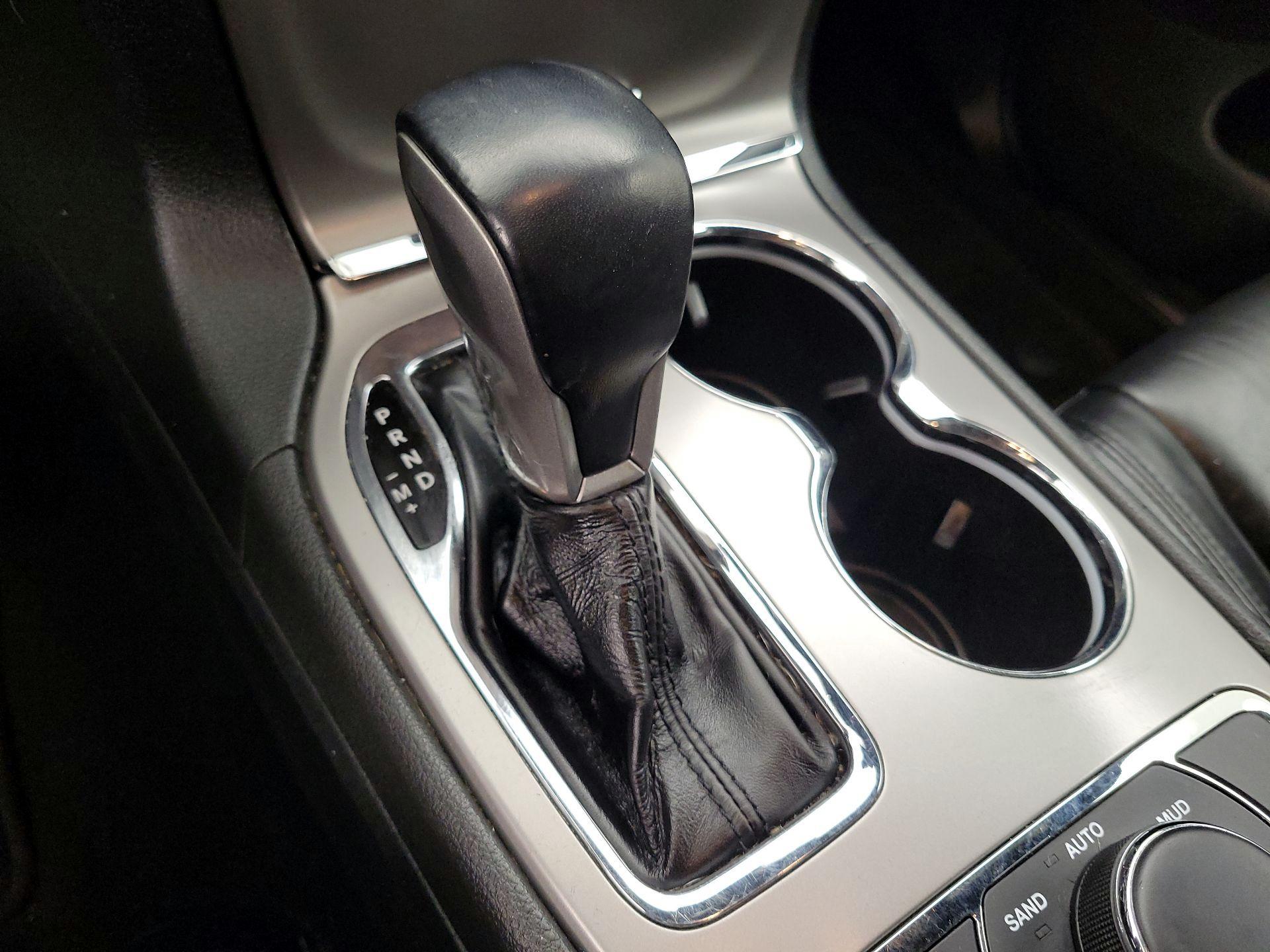 Thumbnail: 2022 Jeep Grand Cherokee - 18