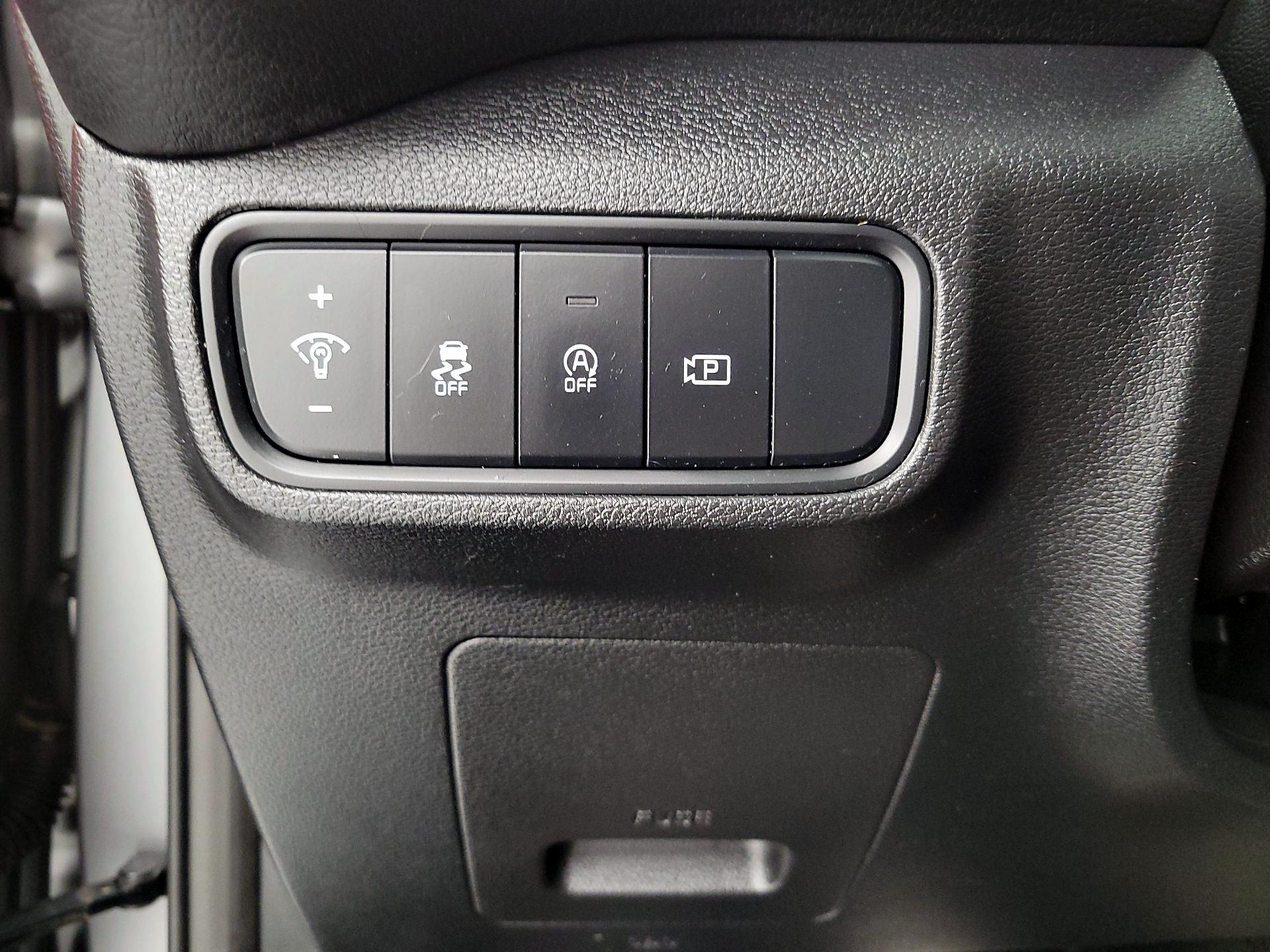 Thumbnail: 2023 Kia Soul - 13