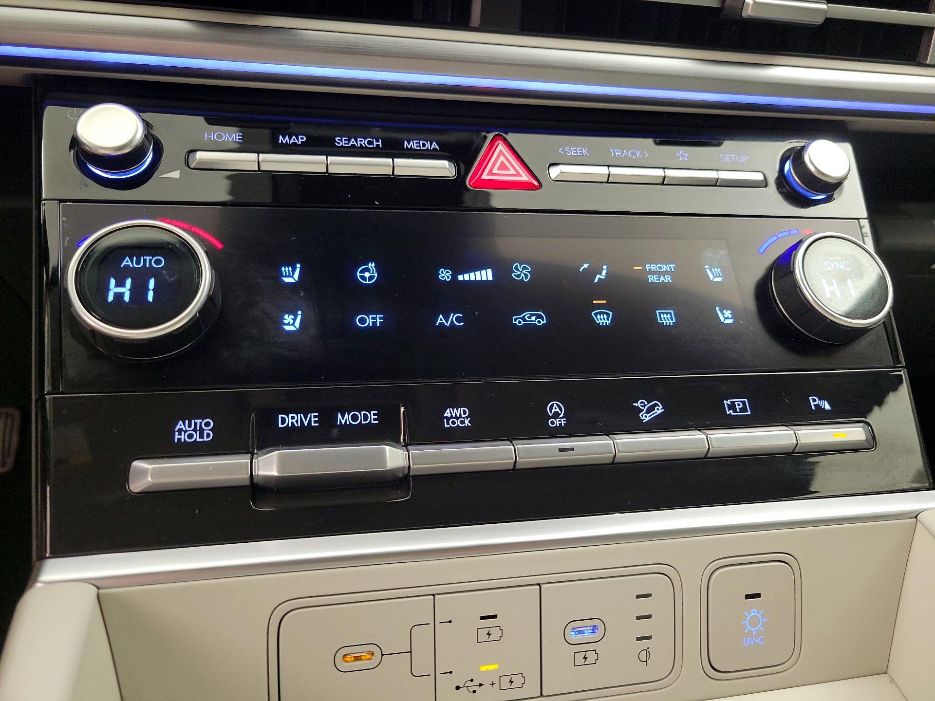 Thumbnail: 2024 Hyundai Santa Fe - 17