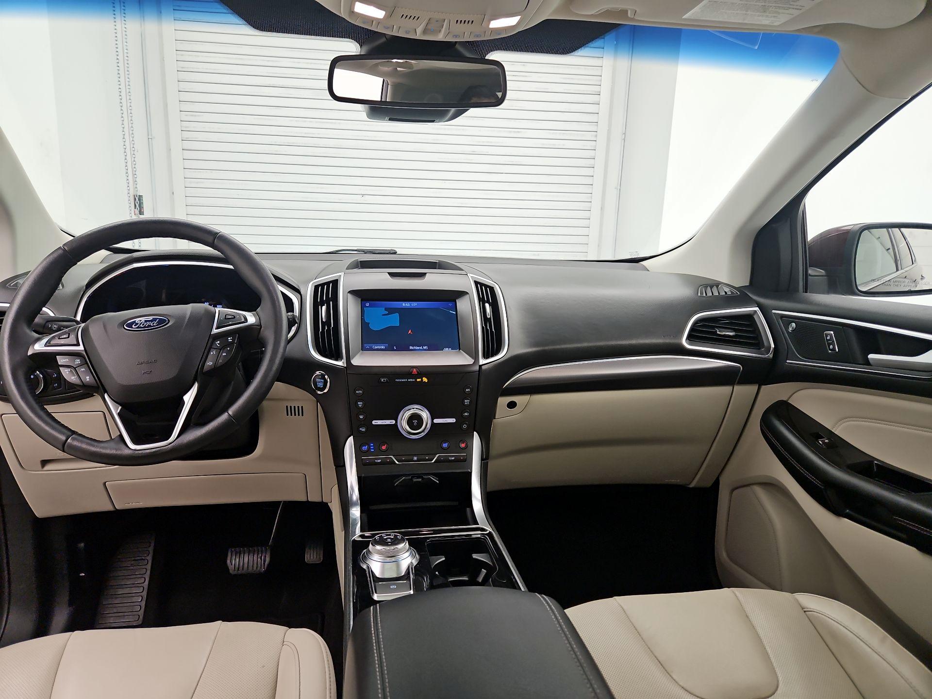 Thumbnail: 2020 Ford Edge - 9